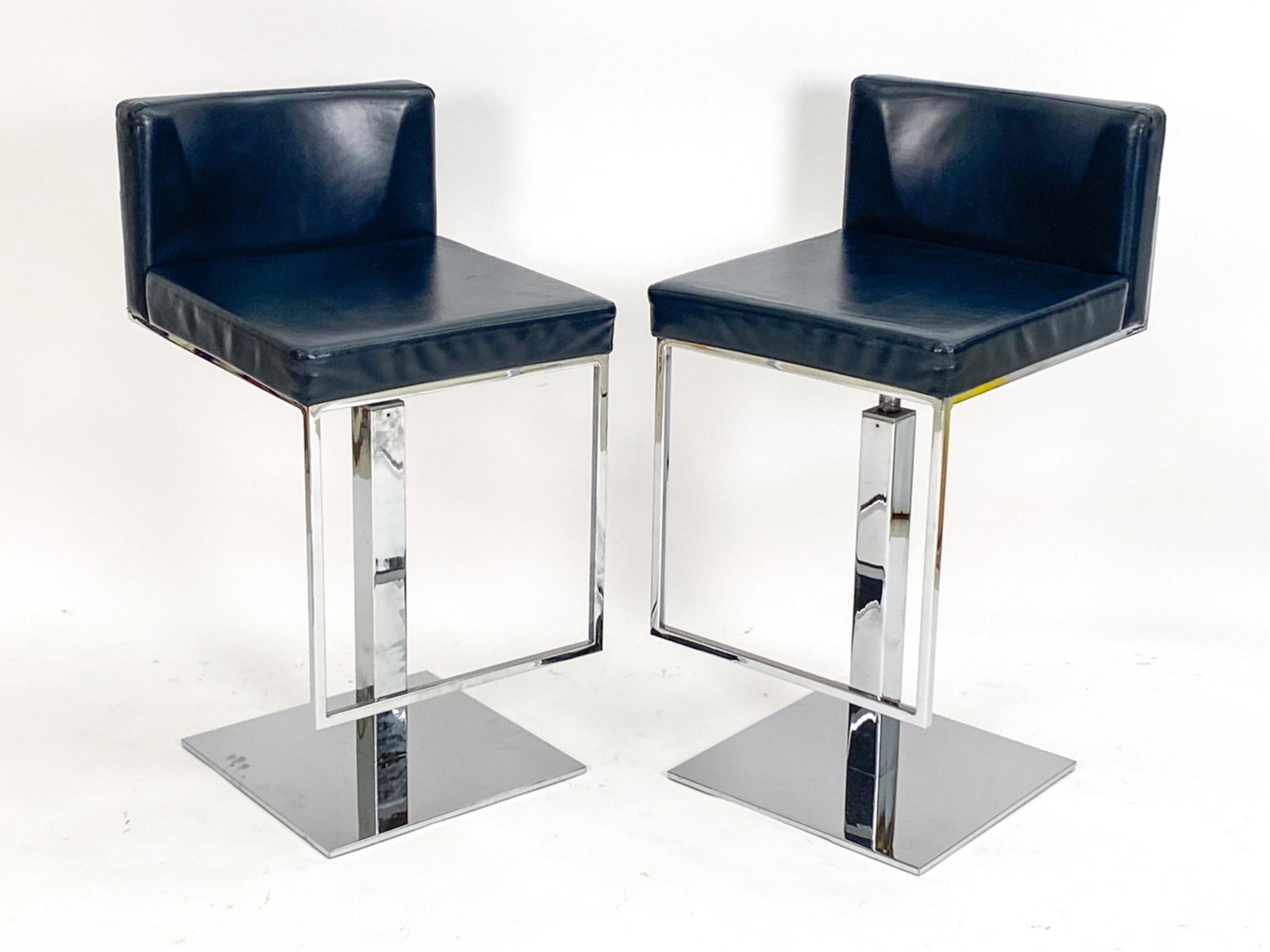 PAIR OF CALLIGARIS "GALA" SWIVEL COUNTER STOOLS (1 of 10)