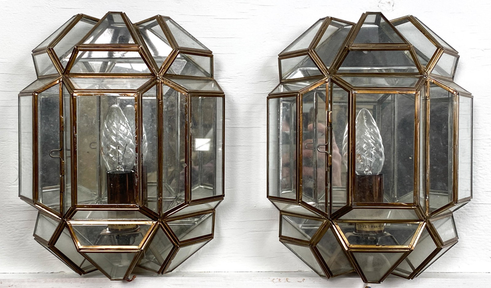 PAIR HAND-CRAFTED HIJOS DE ESTEVEZ WALL LAMPS (1 of 6)