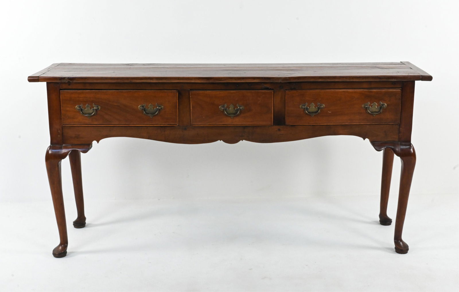 LATE 18TH C. CHIPPENDALE STYLE SIDEBOARD (1 of 11)