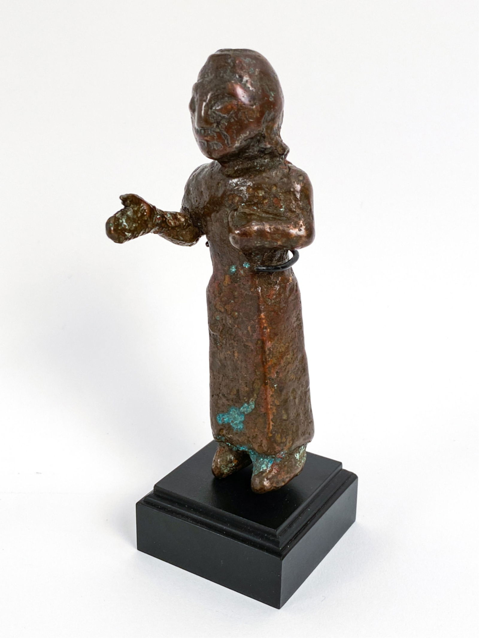 ANTIQUE BRONZE FIGURE (1 of 12)