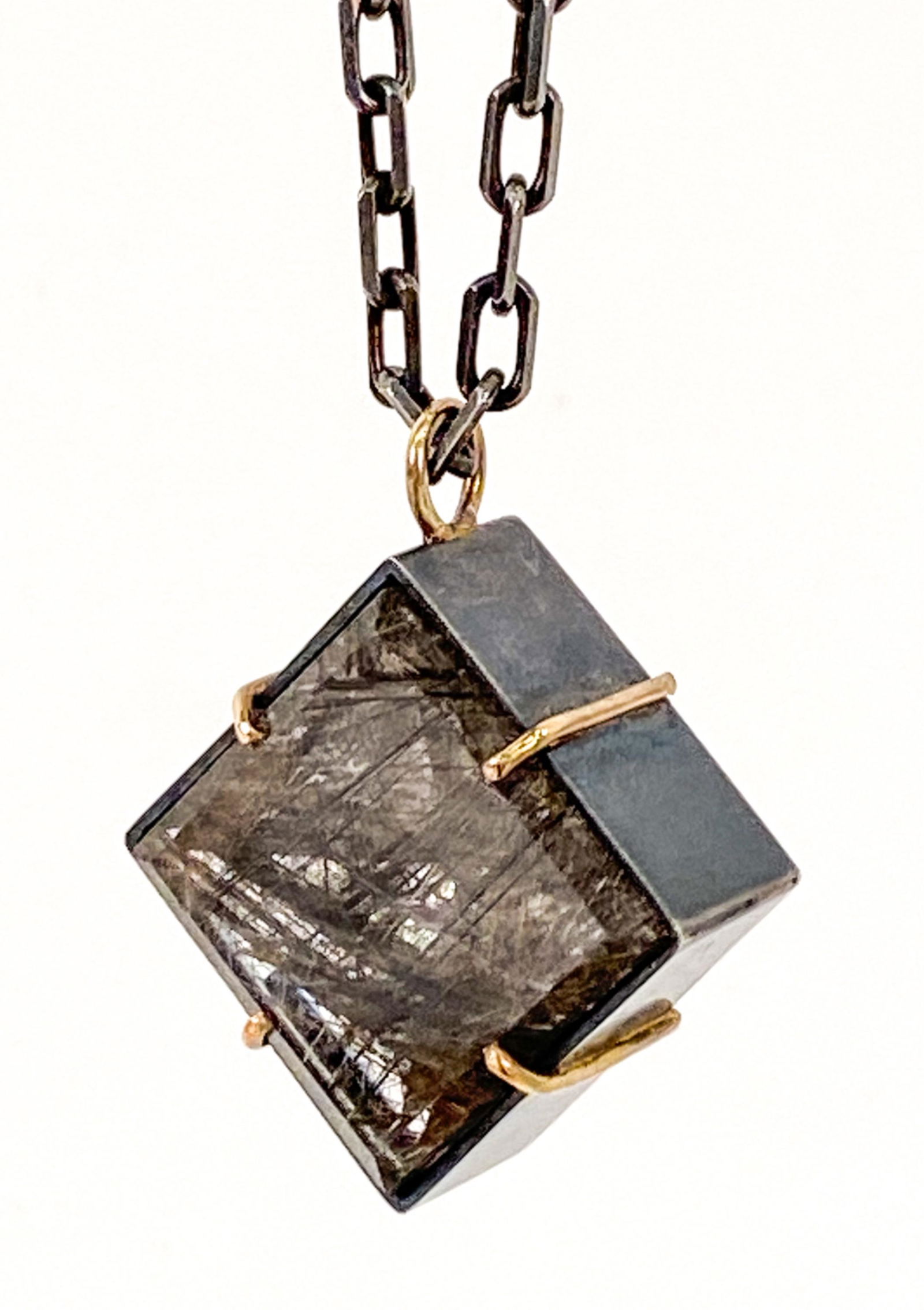 MODERN STERLING & RUTILATED QUARTZ NECKLACE (1 of 12)