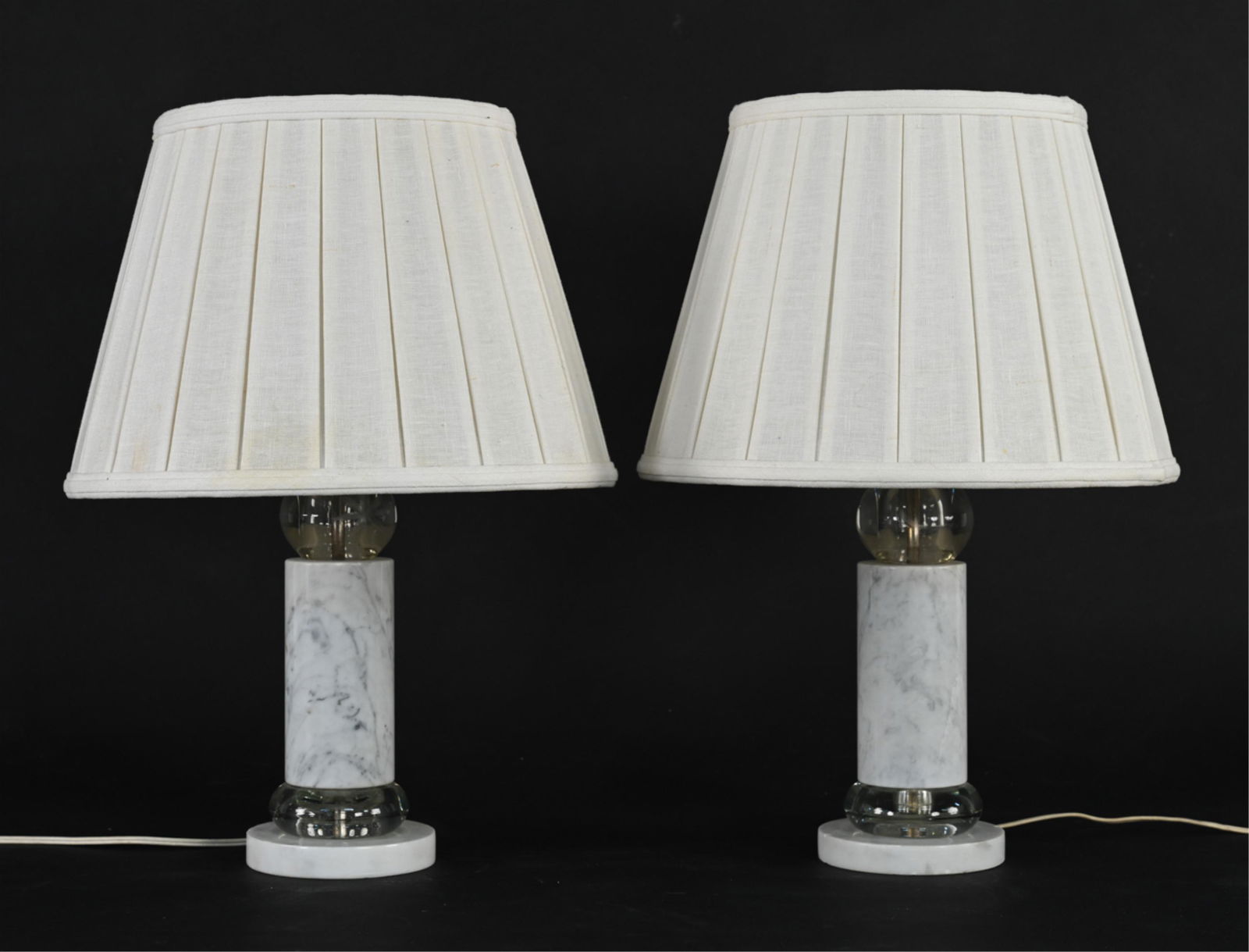 PAIR OF MID-CENTURY MARBLE & ETCHED GLASS LAMPS (1 of 12)