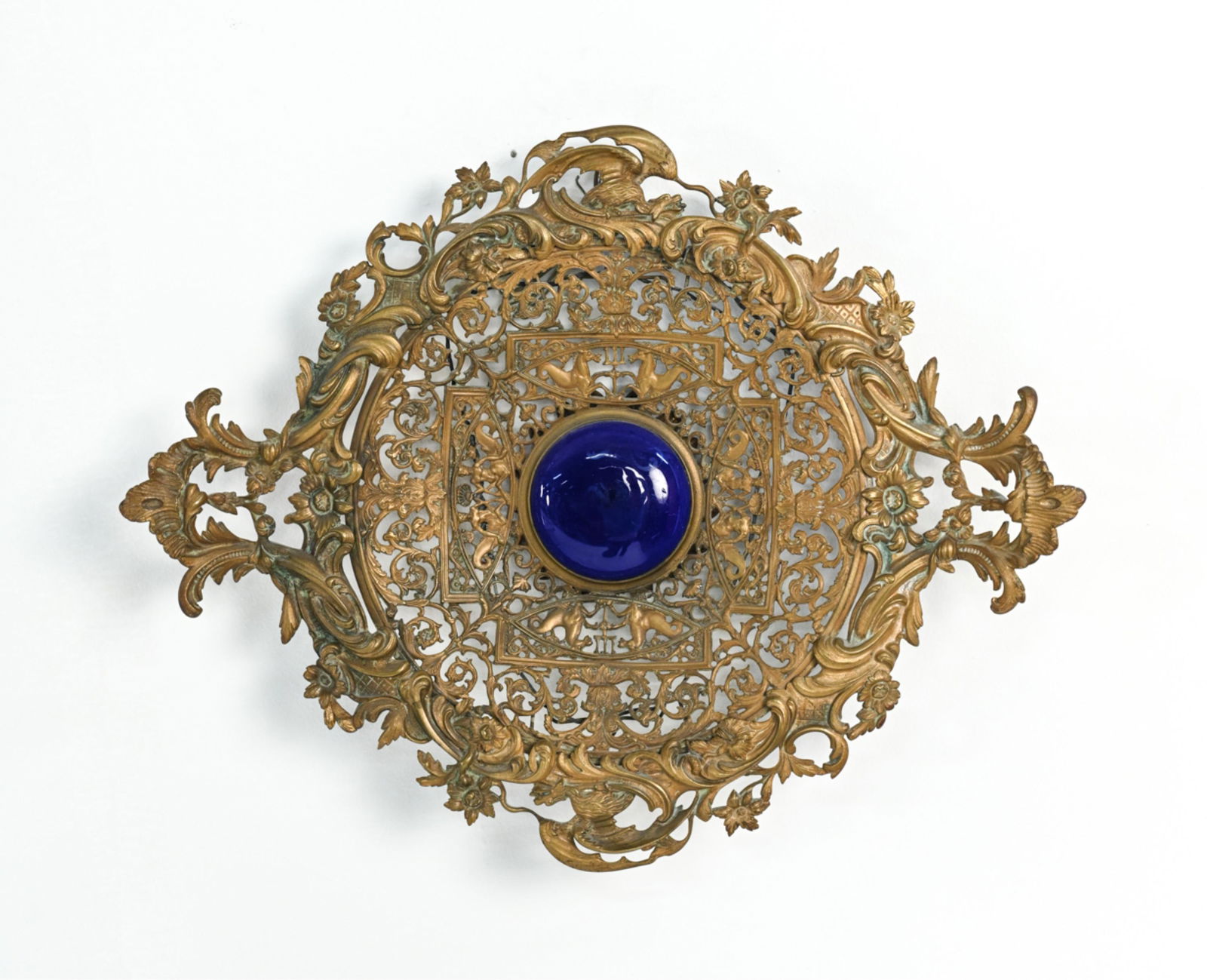 19TH C. ROCOCO DORE BRONZE TAZZA WALL PLAQUE (1 of 8)