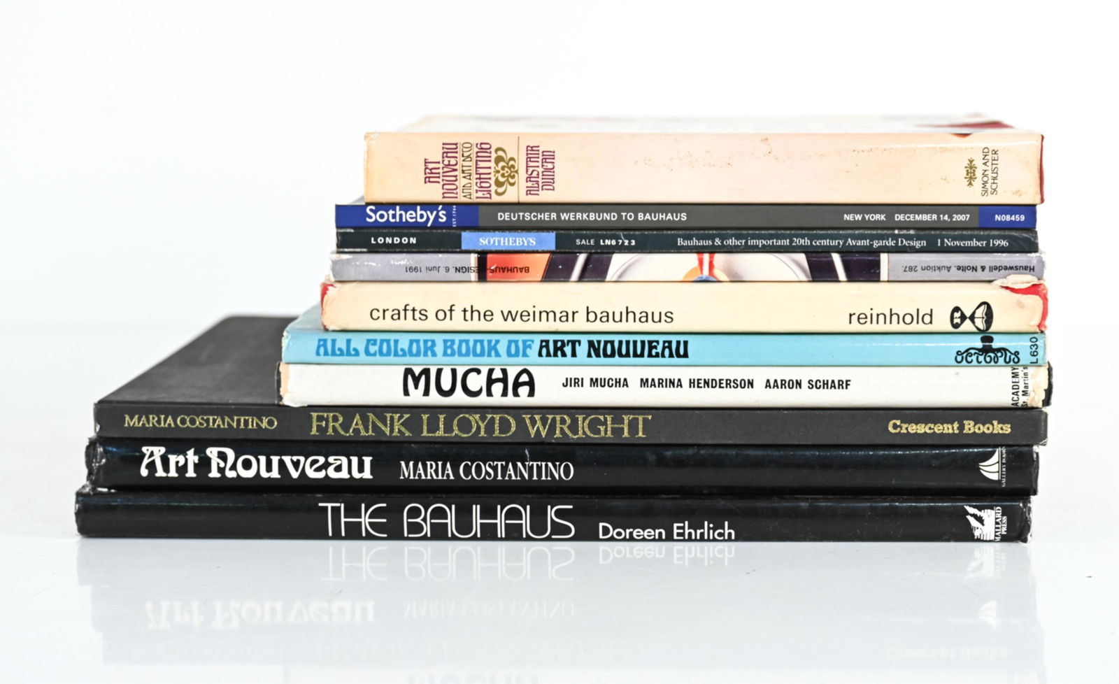 GROUPING OF DESIGN BOOKS INCL. BAUHAUS (1 of 17)