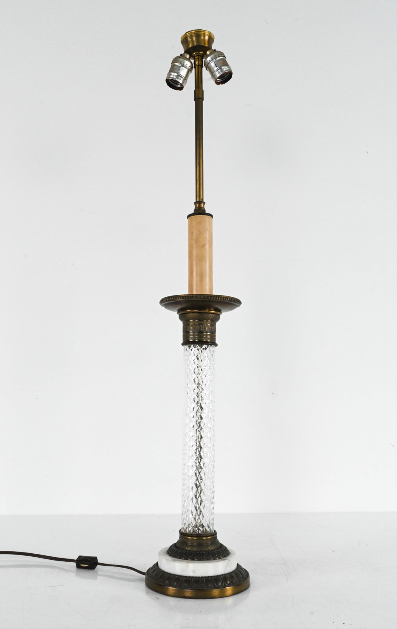 ANTIQUE GLASS NEOCLASSICAL COLUMN TABLE LAMP (1 of 11)