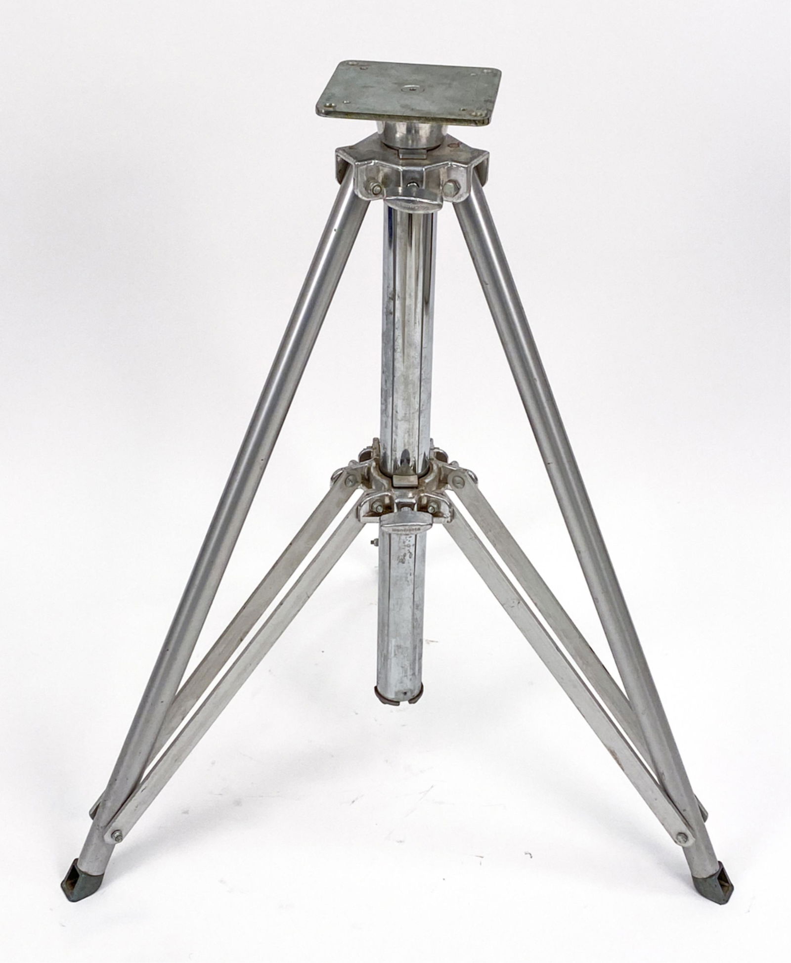 VINTAGE MANFROTTO METAL TRIPOD (1 of 7)