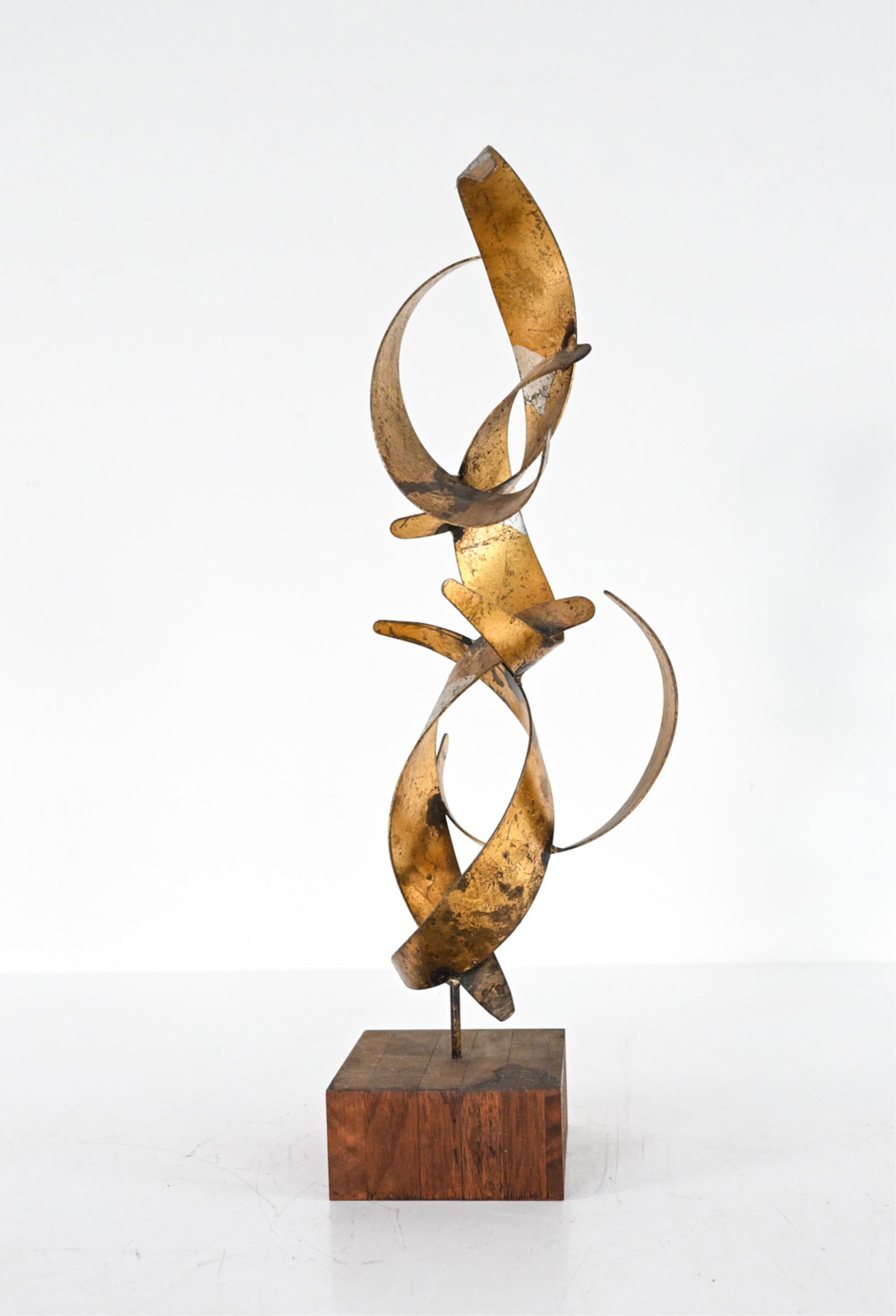 WILLIAM BOWIE ABSTRACT METAL & GOLD LEAF SCULPTURE (1 of 9)