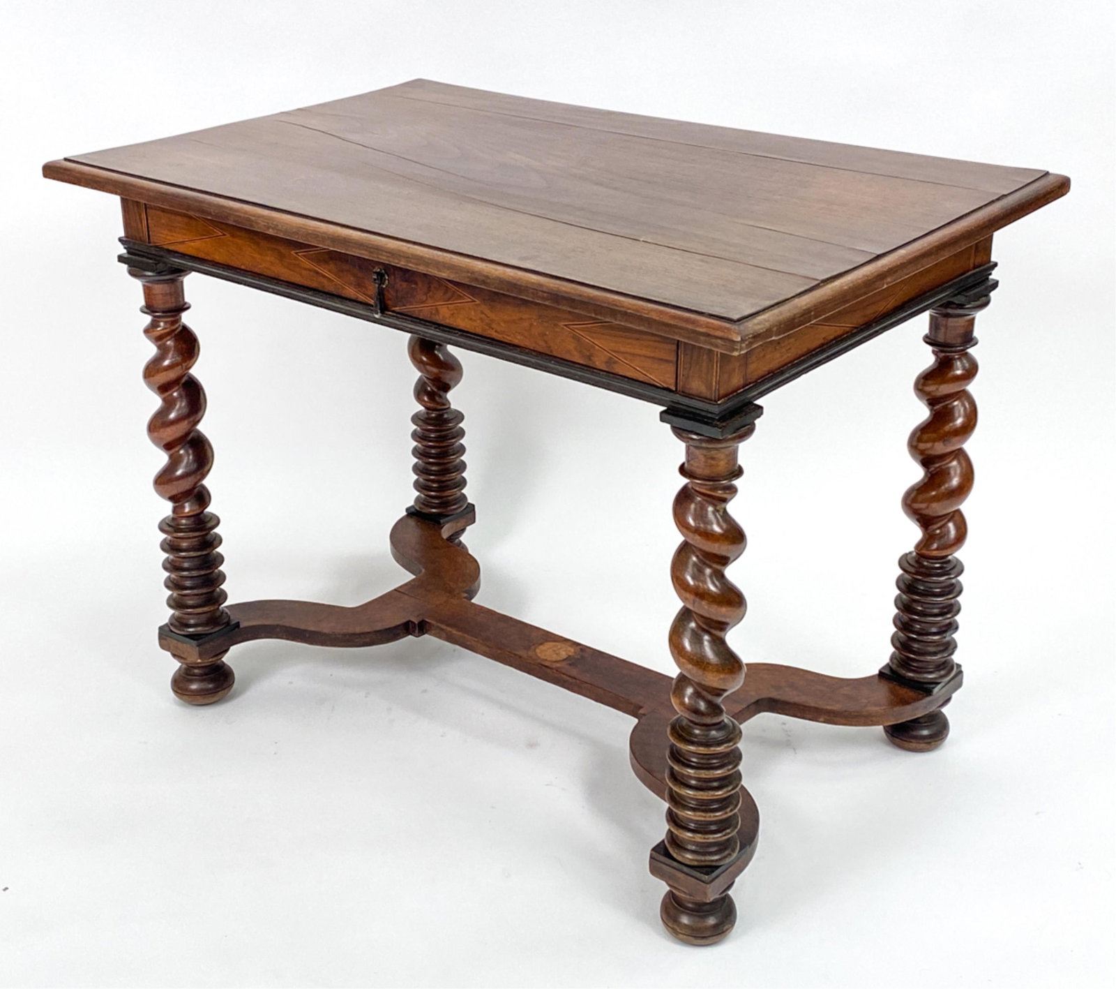 ANTIQUE ENGLISH JACOBEAN-STYLE BARLEY TWIST TABLE (1 of 19)