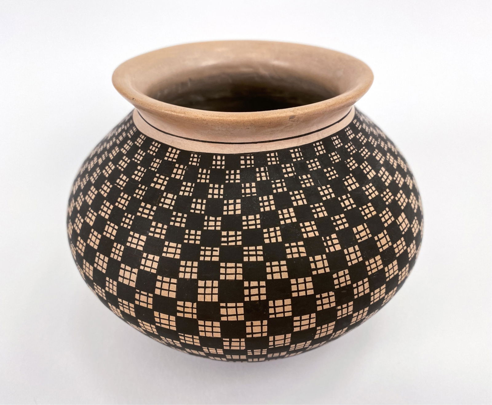 JULIO MORA MATA ORTIZ POTTERY BOWL (1 of 7)