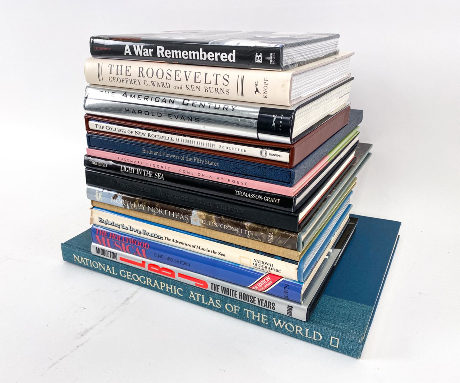 GROUPING OF COFFEE TABLE BOOKS (1 of 6)