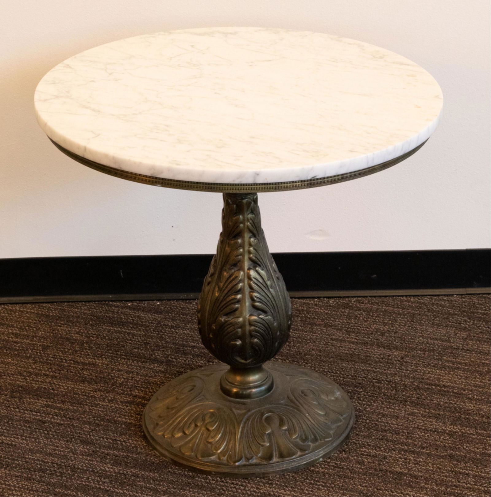 ITALIAN HOLLYWOOD REGENCY MARBLE TOP TABLE (1 of 9)