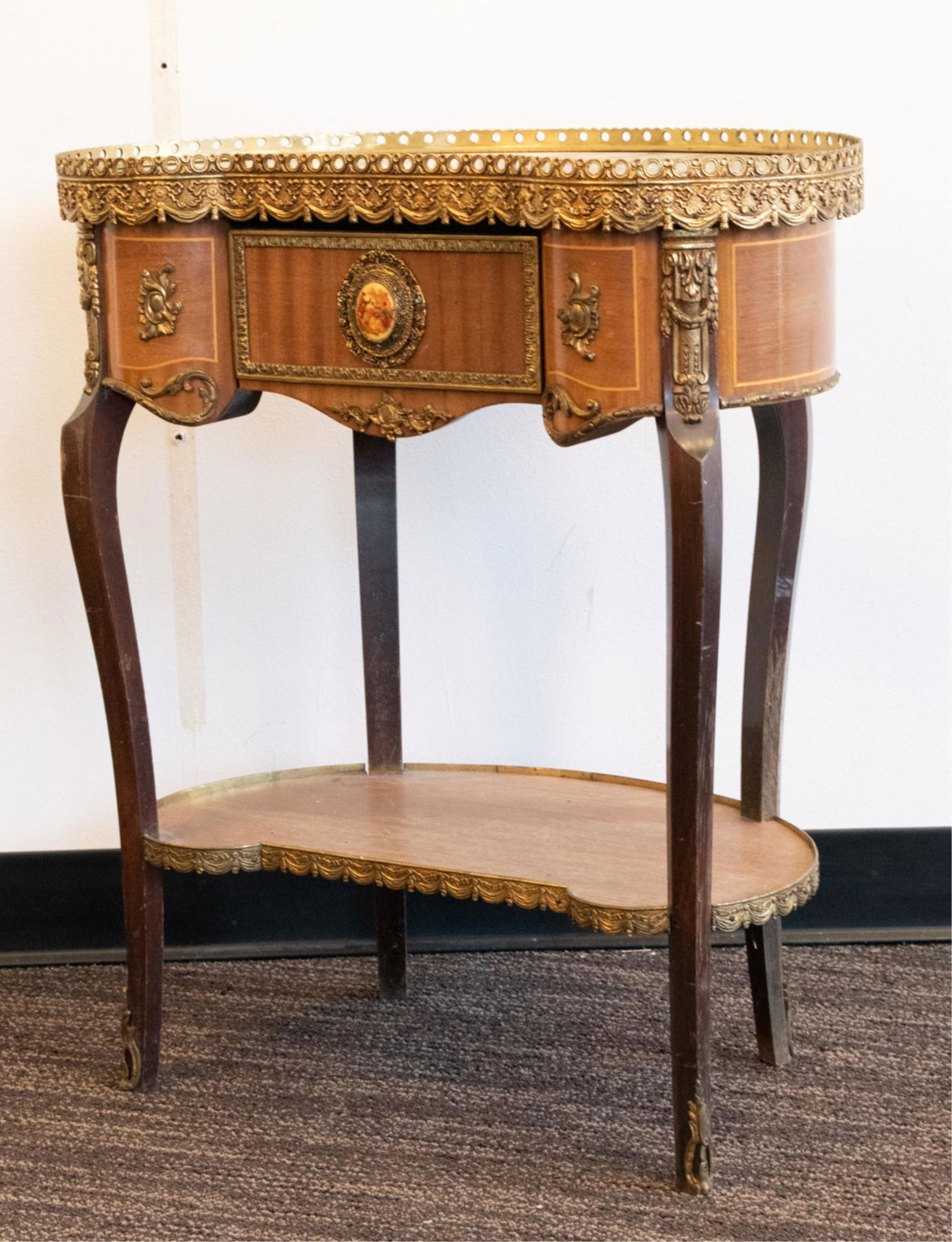 FRENCH LOUIS XV-STYLE MARBLE TOP KIDNEY SIDE TABLE (1 of 20)