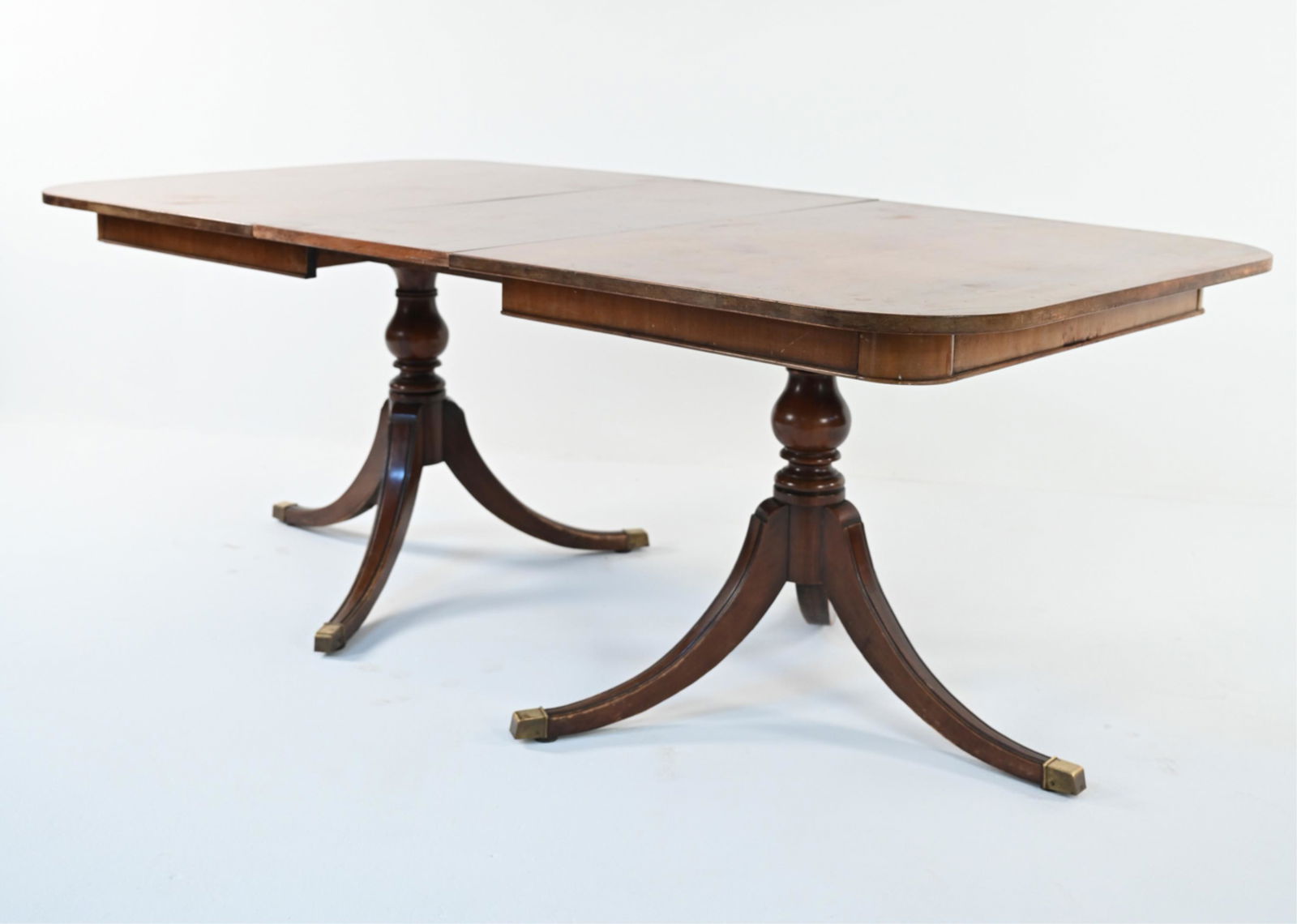 ANTIQUE REGENCY STYLE MAHOGANY DINING TABLE (1 of 17)
