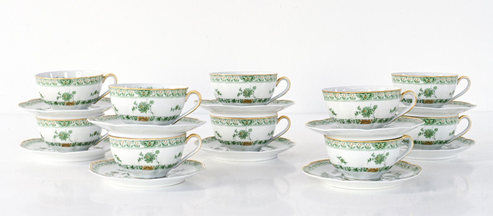 HAVILAND LIMOGES "BONNEVAL" PORCELAIN TEA SERVICE (1 of 9)