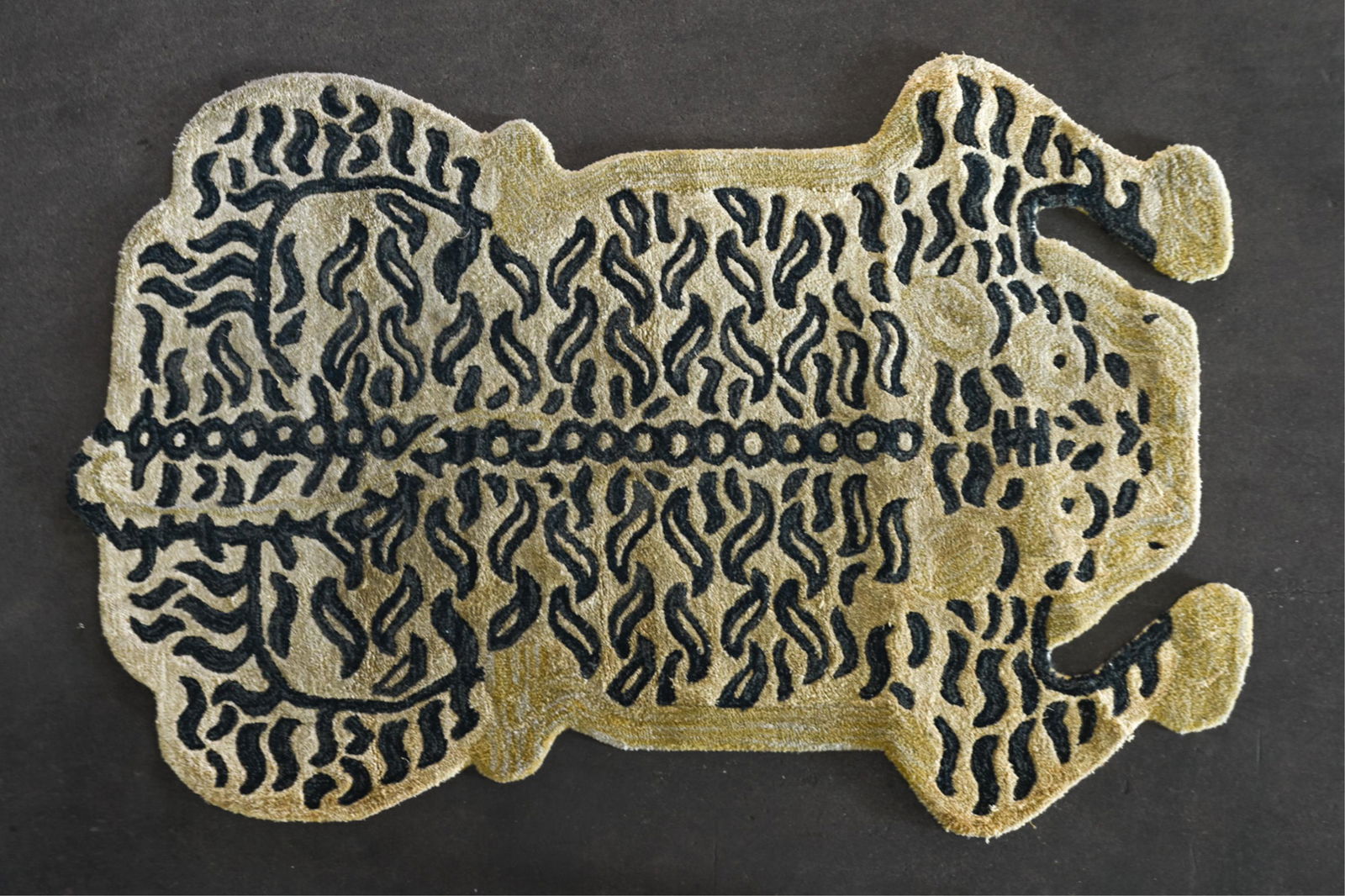 CONTEMPORARY TIBETAN TIGER THROW RUG (1 of 6)
