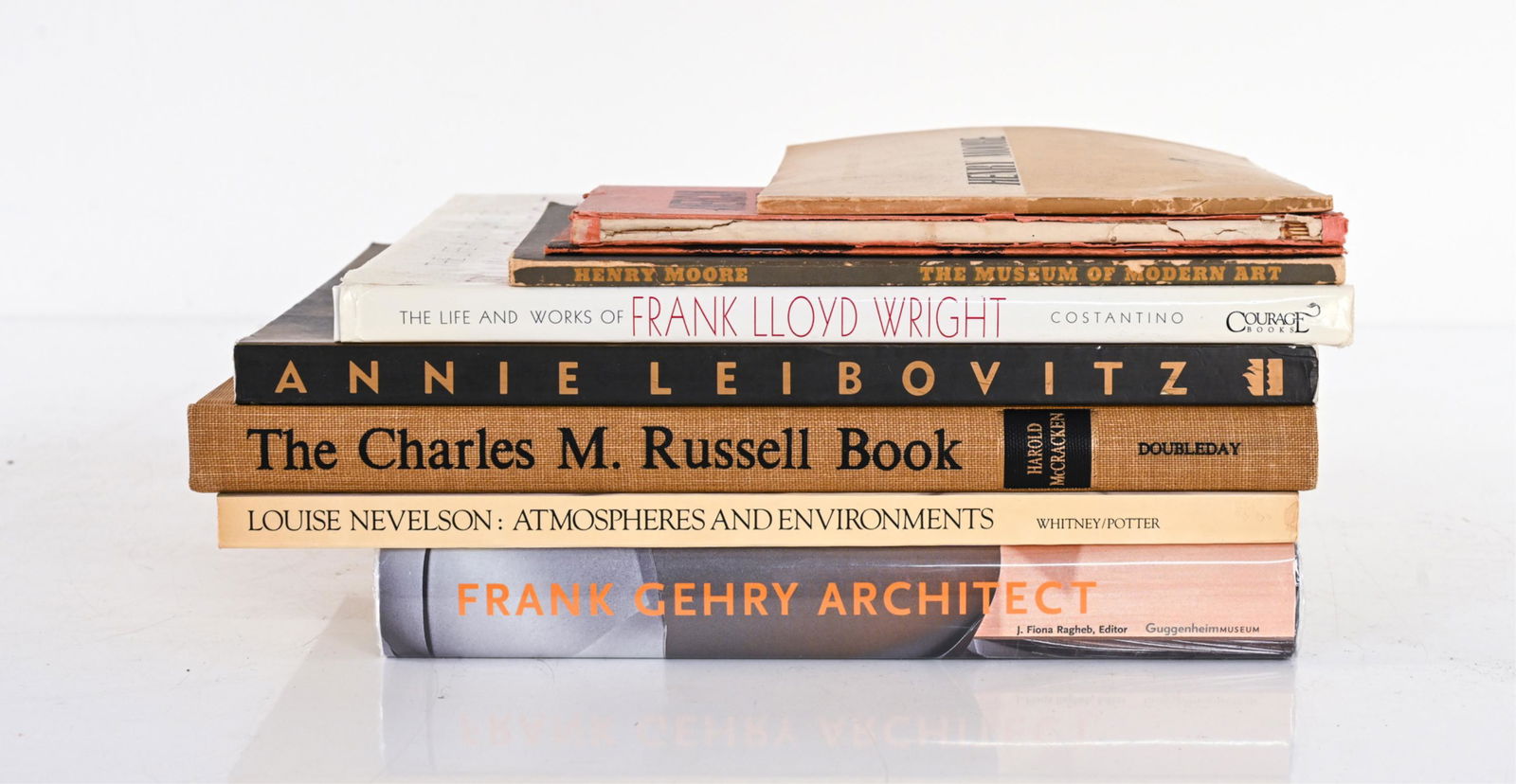 GROUPING OF ART & ARCHITECTURE BOOKS (1 of 16)