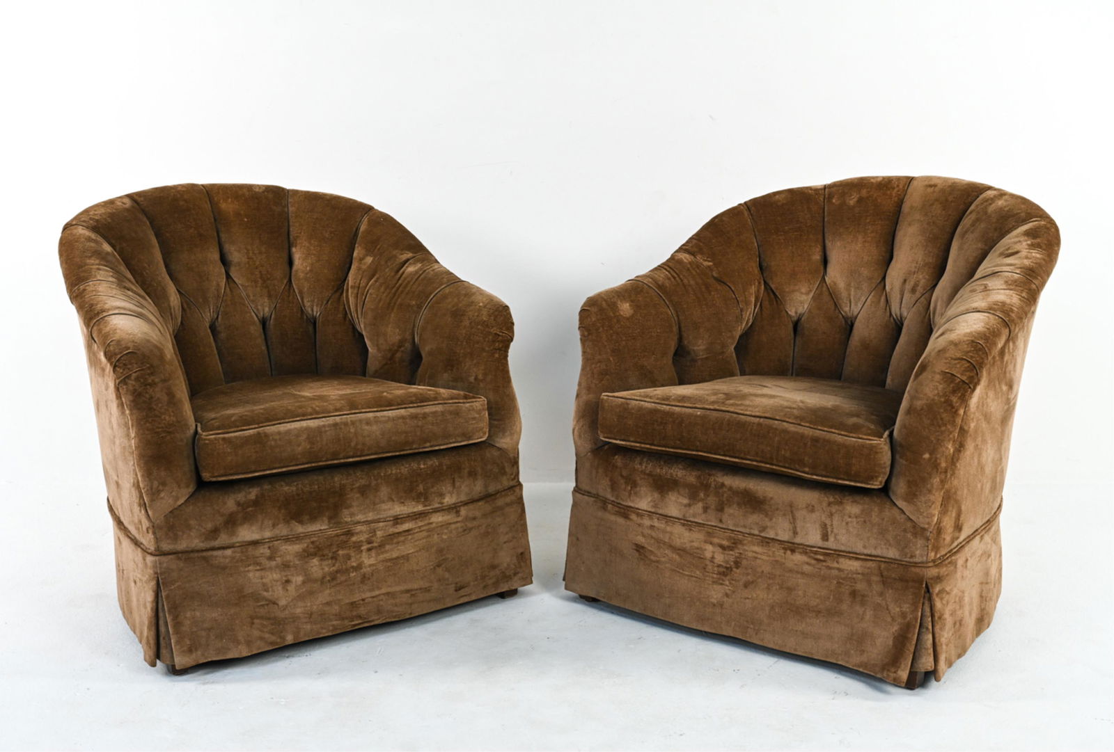 PAIR OF TUFTED BARREL-BACK CHAIRS ATTR. BAKER (1 of 8)