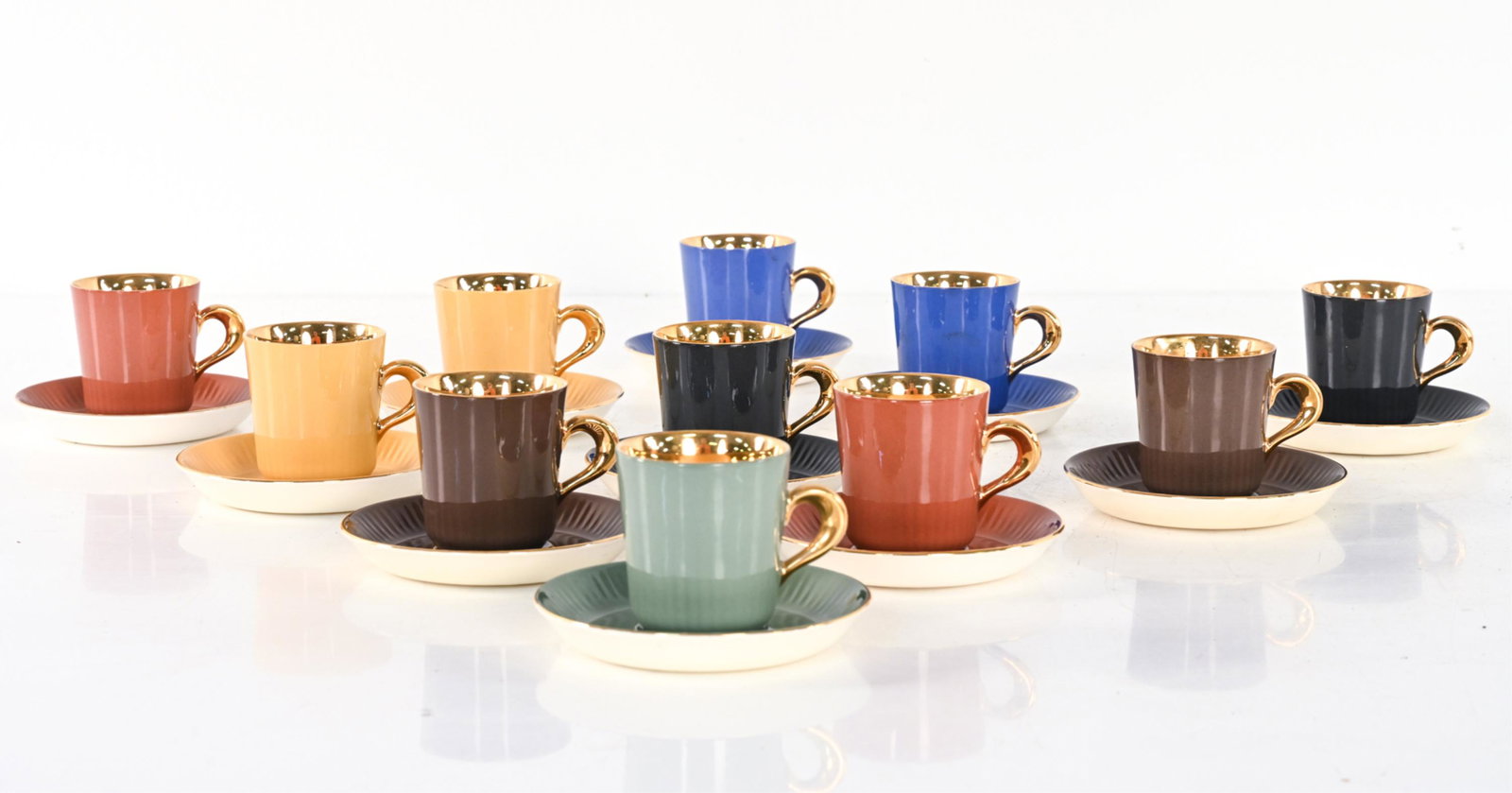 FIGGJO FLINT NORWAY PORCELAIN DEMITASSE SERVICE (1 of 6)