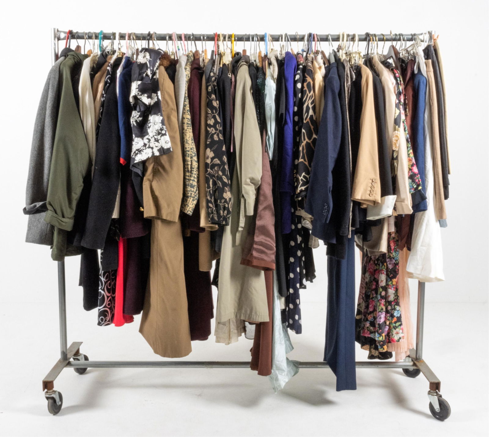 GROUPING OF WOMEN'S VINTAGE CLOTHING, SIZE M/L (1 of 14)