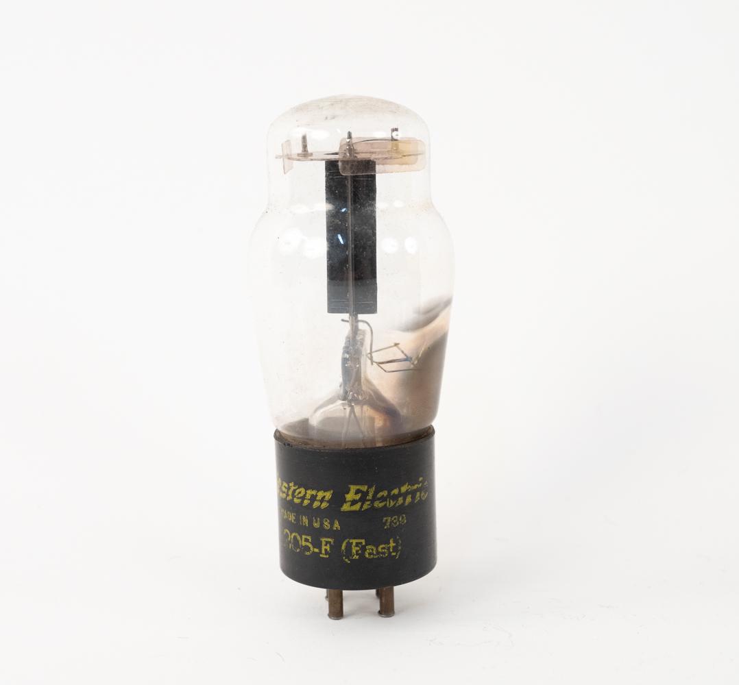 WESTERN ELECTRIC 205-F VACUUM TUBE (1 of 9)