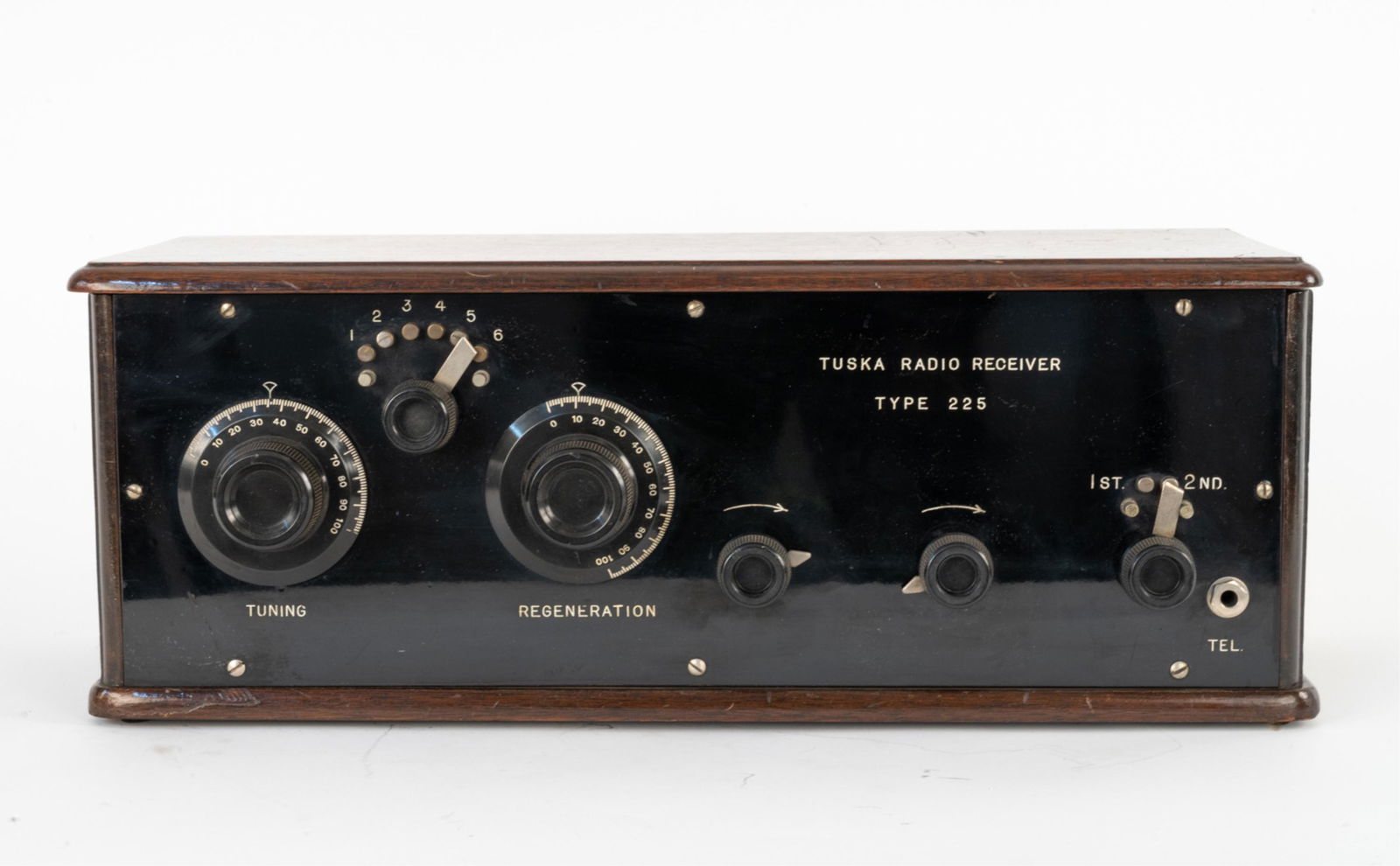 TUSKA TYPE 225 3-TUBE RADIO, C. 1923 (1 of 18)
