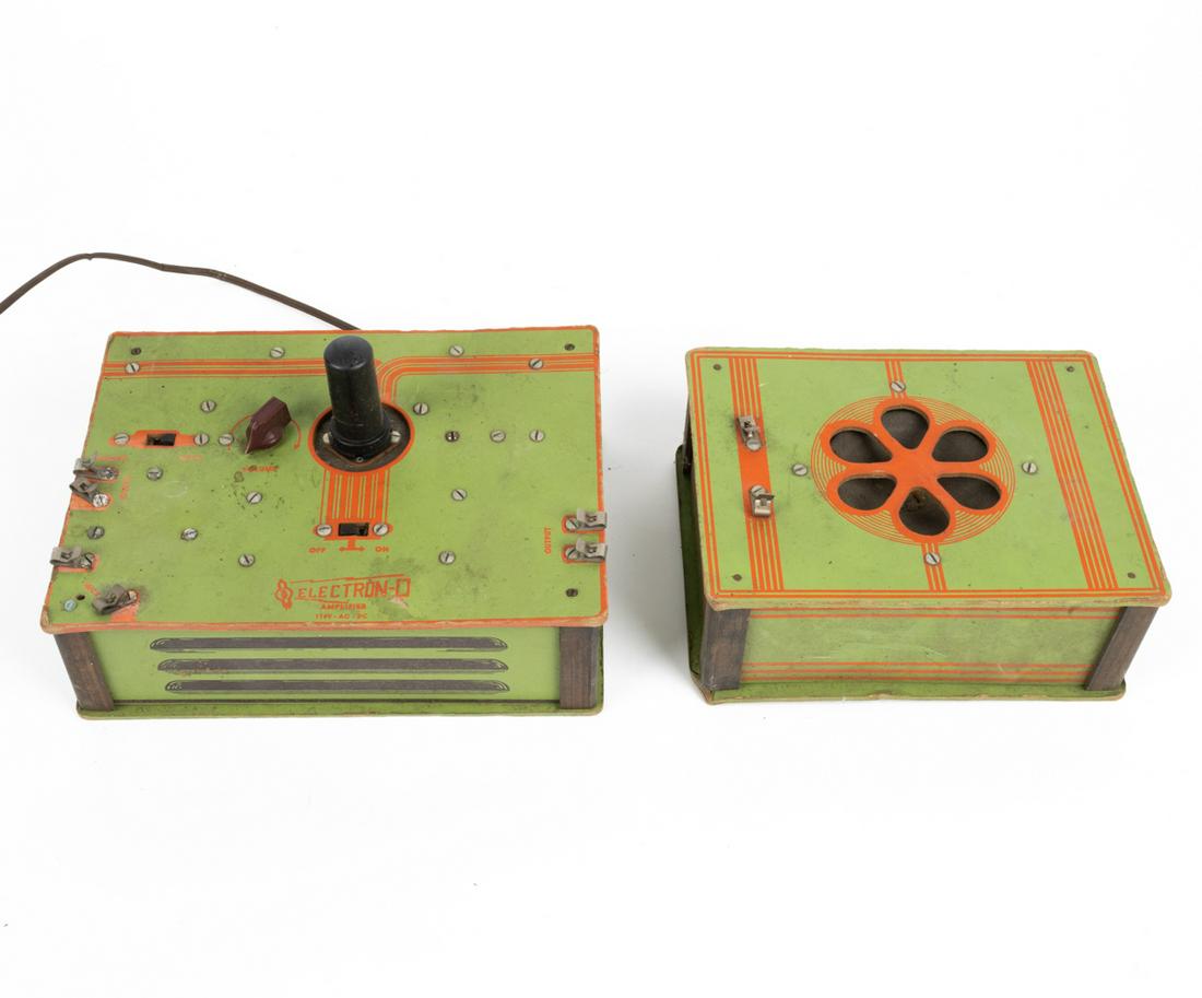 HUDSON ELECTRON-O VACUUM TUBE AMPLIFIER & SPEAKER (1 of 11)