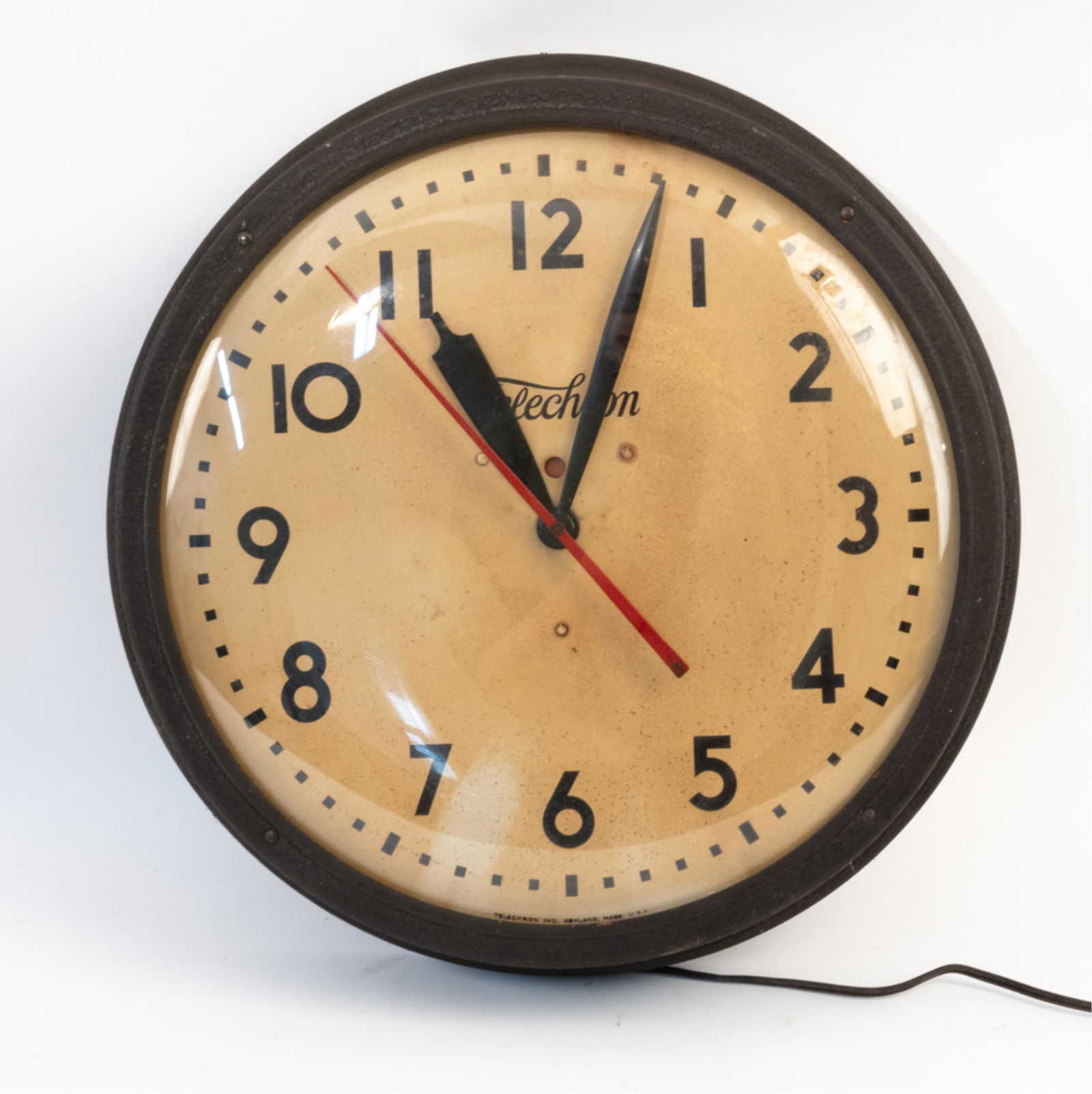 TELECHRON VINTAGE ELECTRIC COMMERCIAL WALL CLOCK (1 of 8)