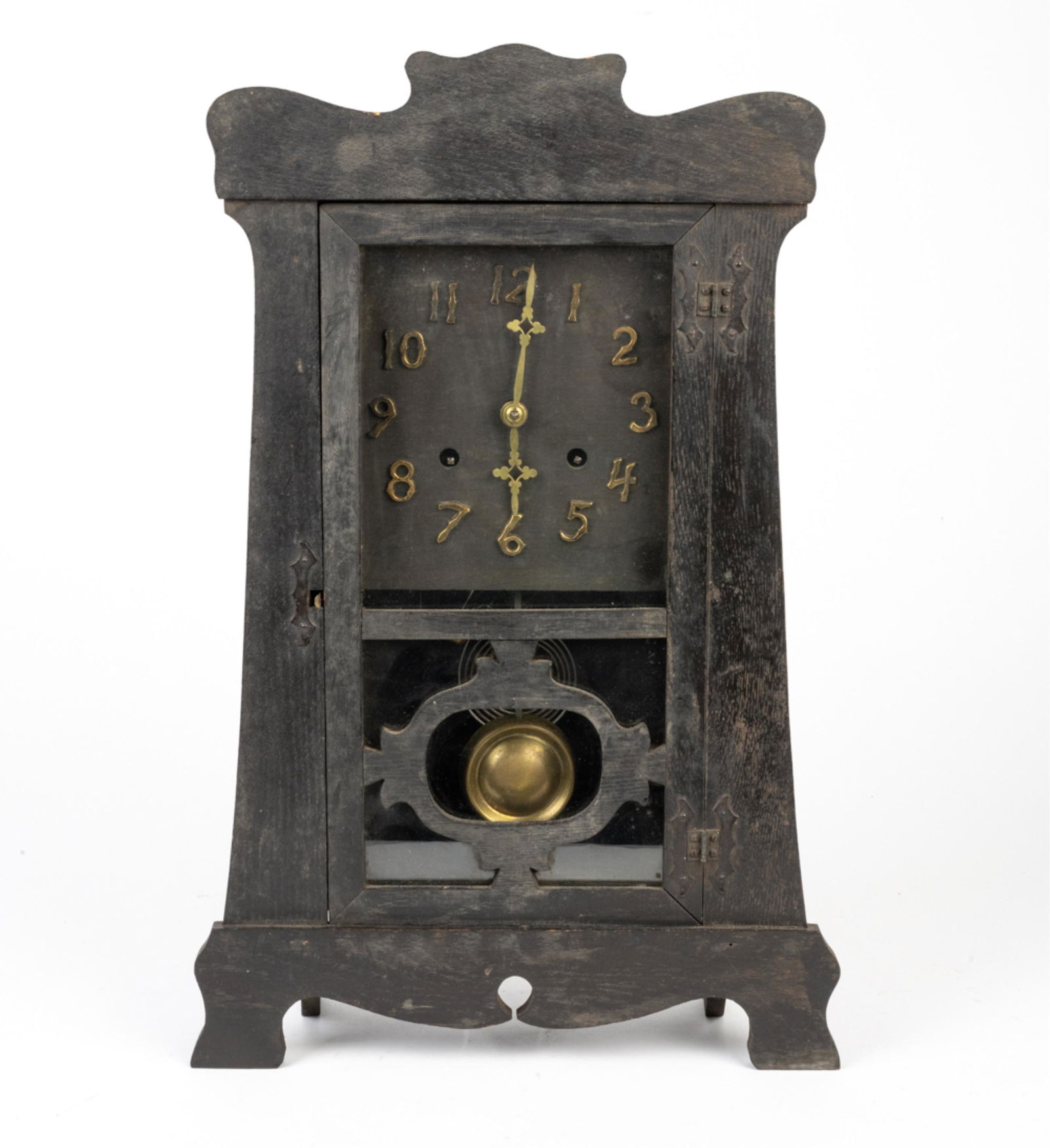 EARLY 1900'S NEW HAVEN NO. 62 MISSION MANTEL CLOCK (1 of 6)