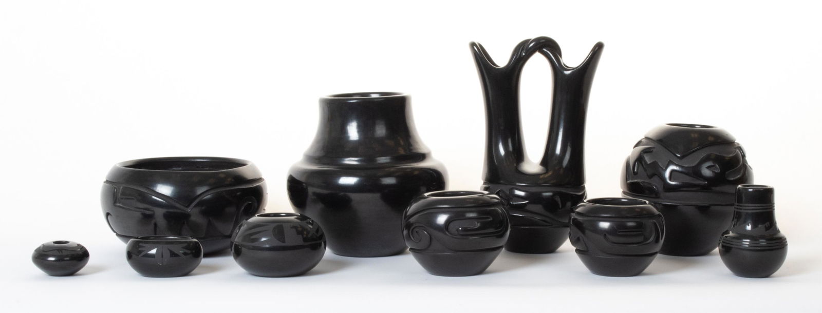 (10) SANTA CLARA PUEBLO BLACK POTTERY VESSELS (1 of 20)