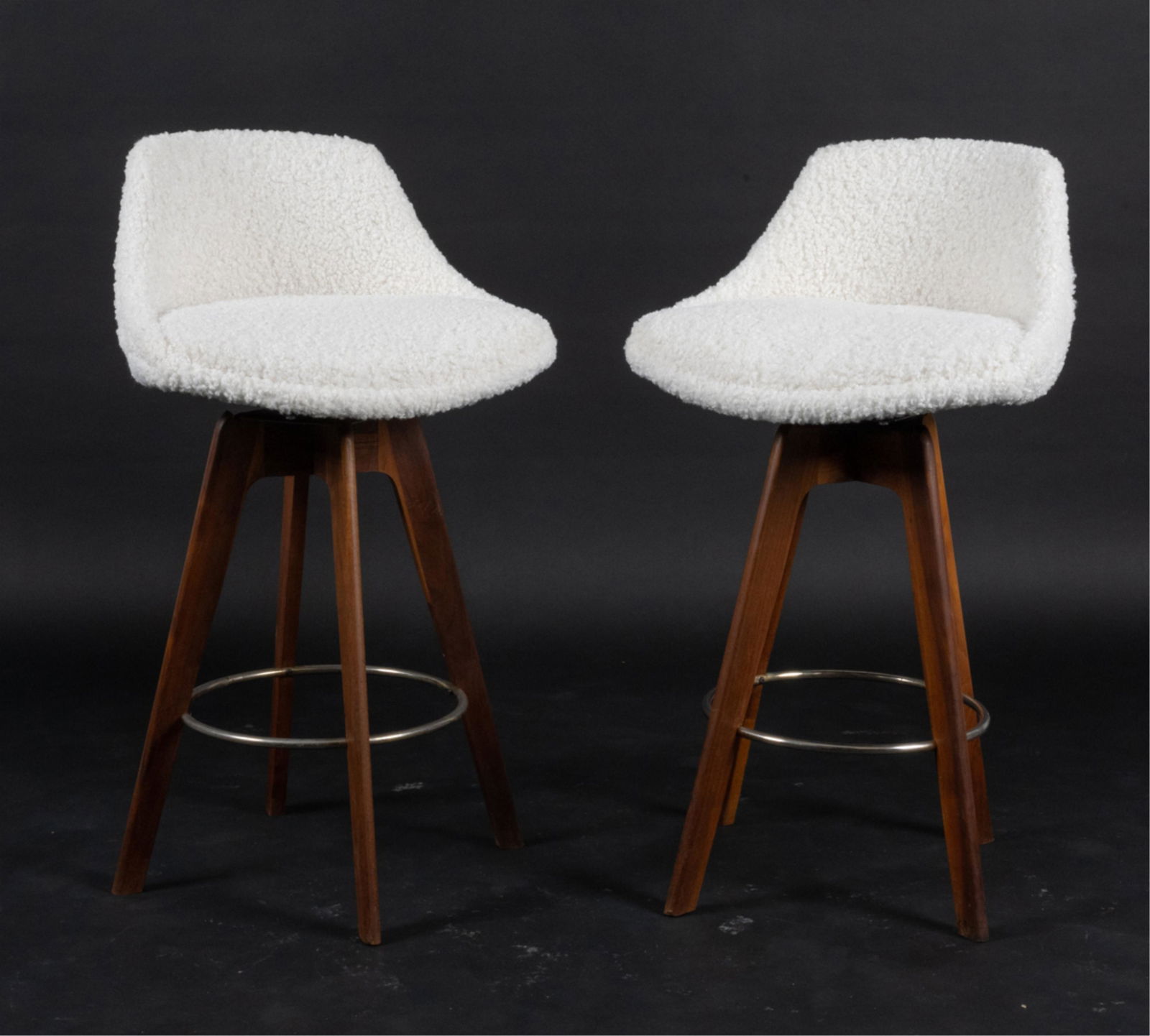 PAIR OF JOHN YELLEN SCULPTURAL COUNTER STOOLS (1 of 10)