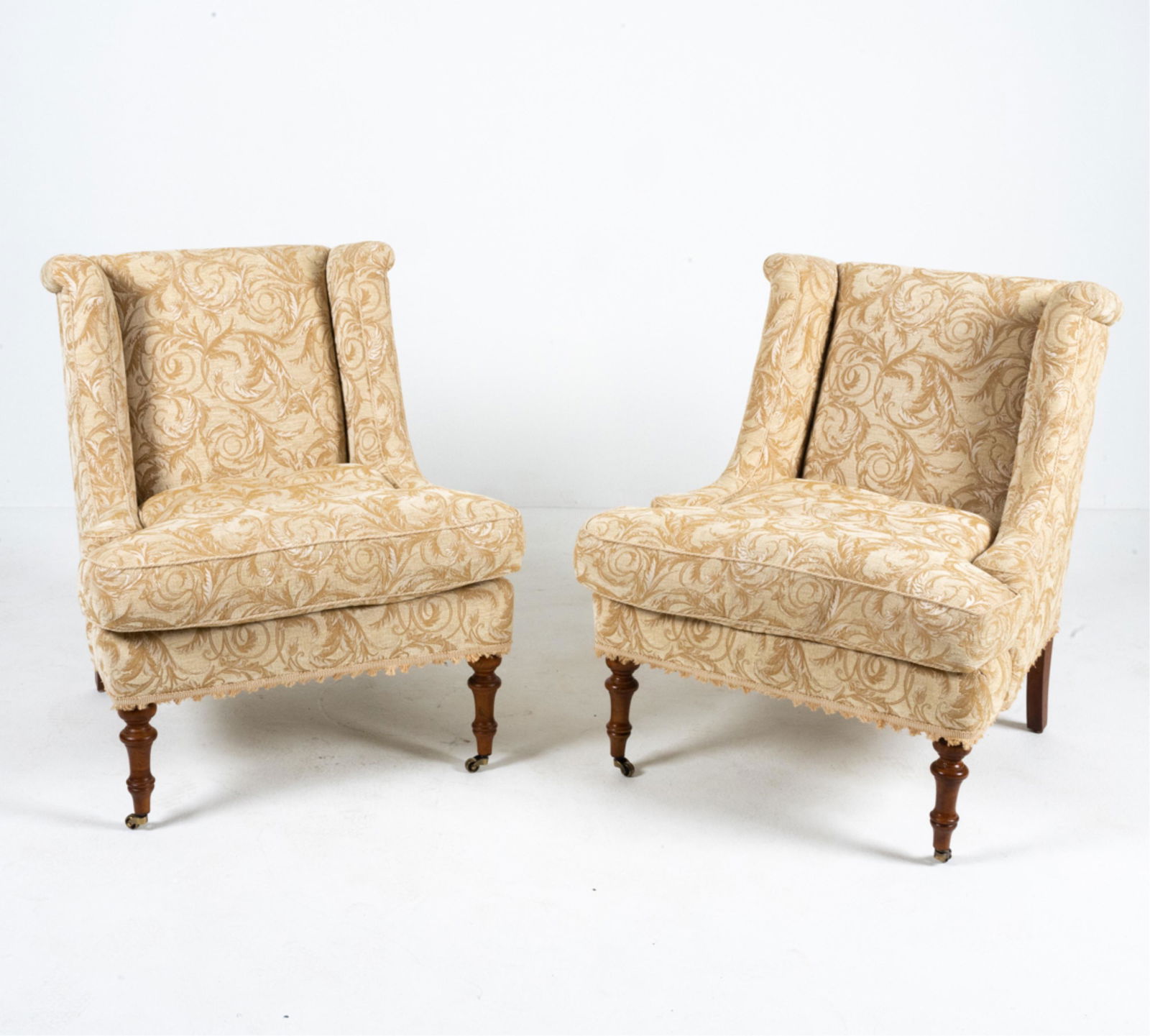PAIR OF LEE JOFA "WENTWORTH" LOUNGE CHAIRS (1 of 14)