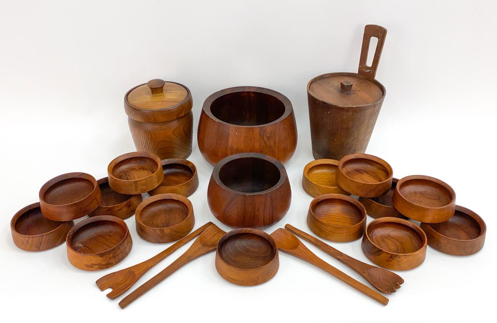 DANISH MID-CENTURY WOOD KITCHENWARE INCL. DANSK (1 of 15)
