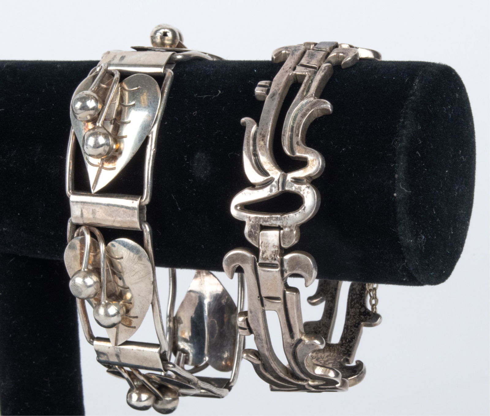 (2) MEXICAN MODERNIST STERLING SILVER BRACELETS (1 of 7)