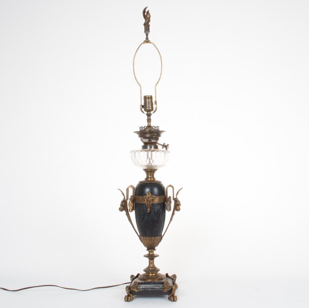 EMPIRE-STYLE CONVERTED OIL LAMP (1 of 16)