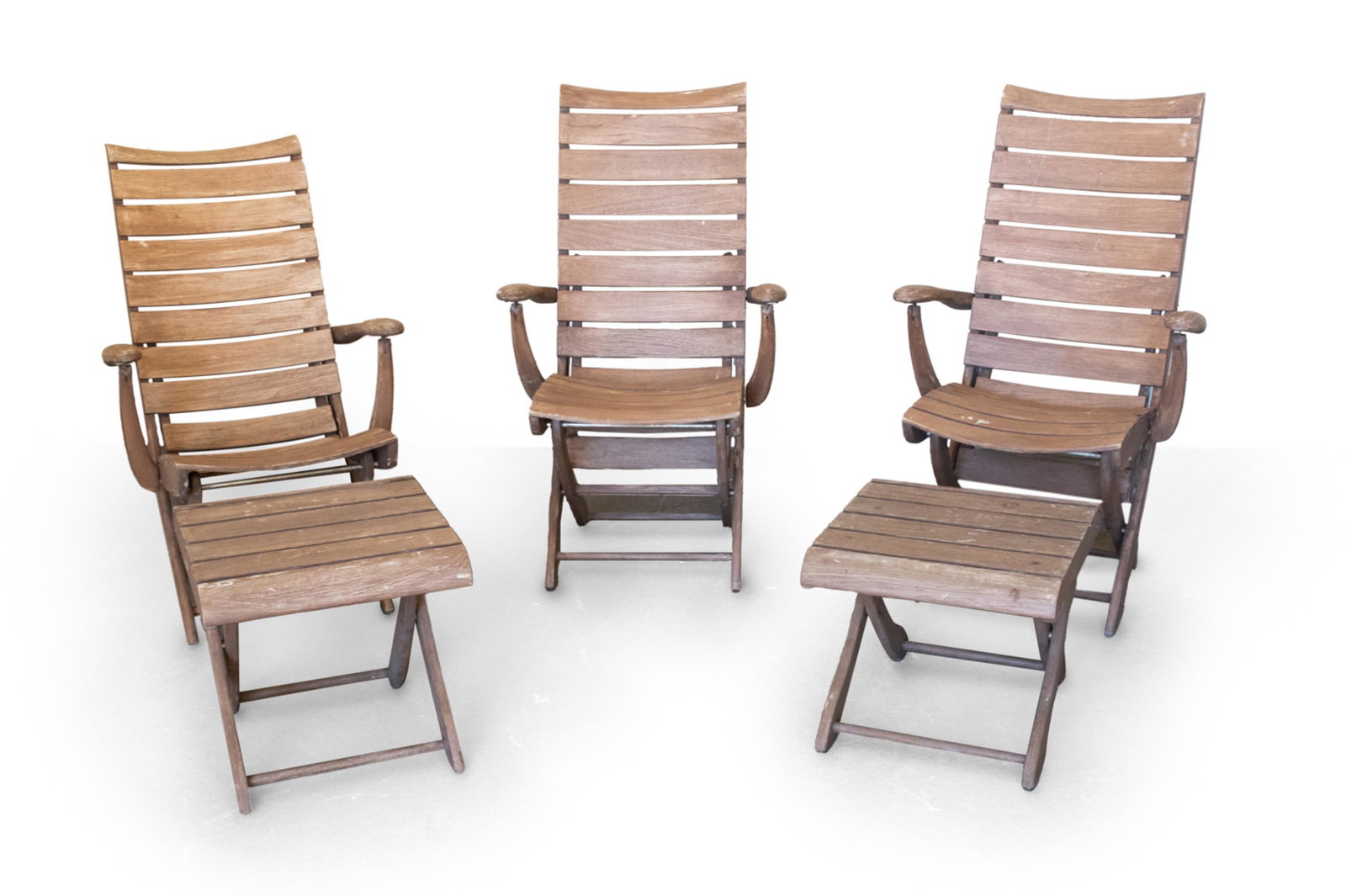 TRICONFORT TEAK PATIO SEATING SUITE (1 of 19)