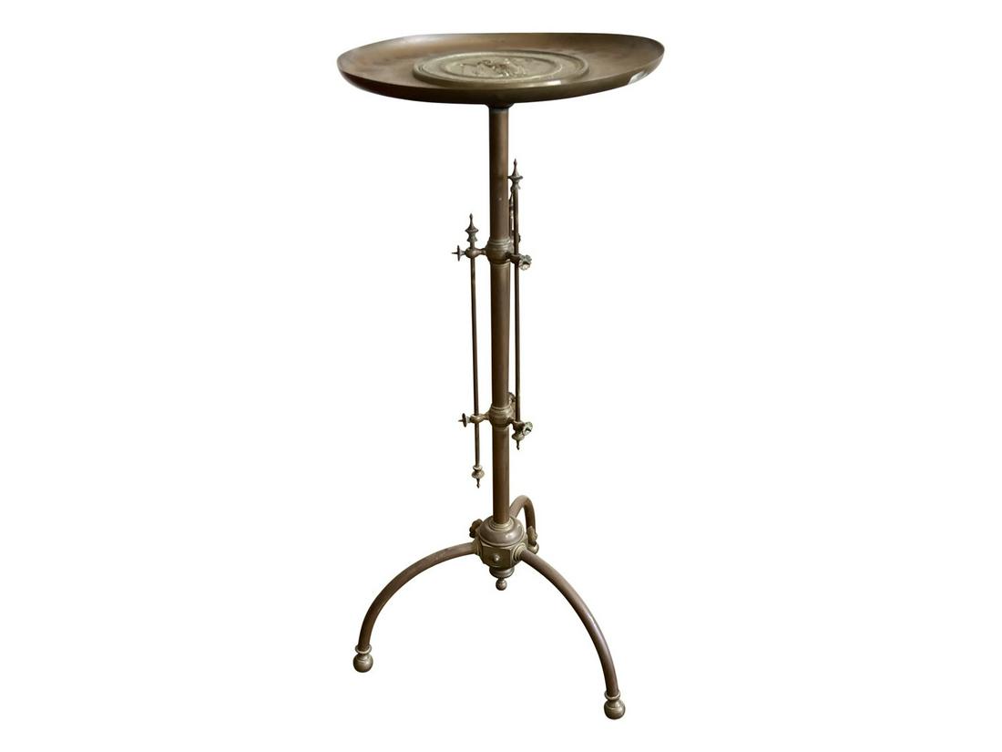 VINTAGE BRASS METAL SIDE TABLE W/ CHERUB (1 of 7)