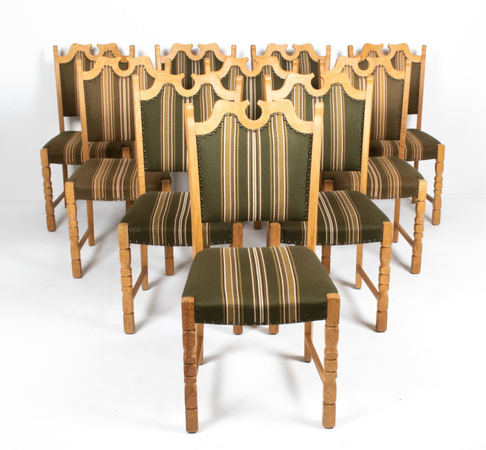 (10) MID-CENTURY HENNING KJAERNULF DINING CHAIRS (1 of 16)