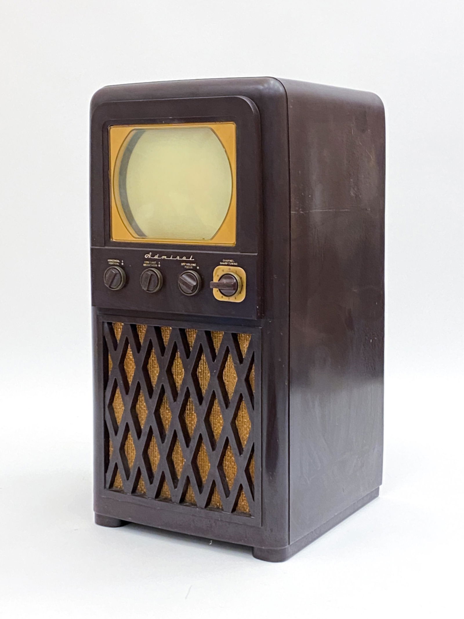 VINTAGE 1948 ADMIRAL MODEL 24A12 TELEVISION (1 of 13)