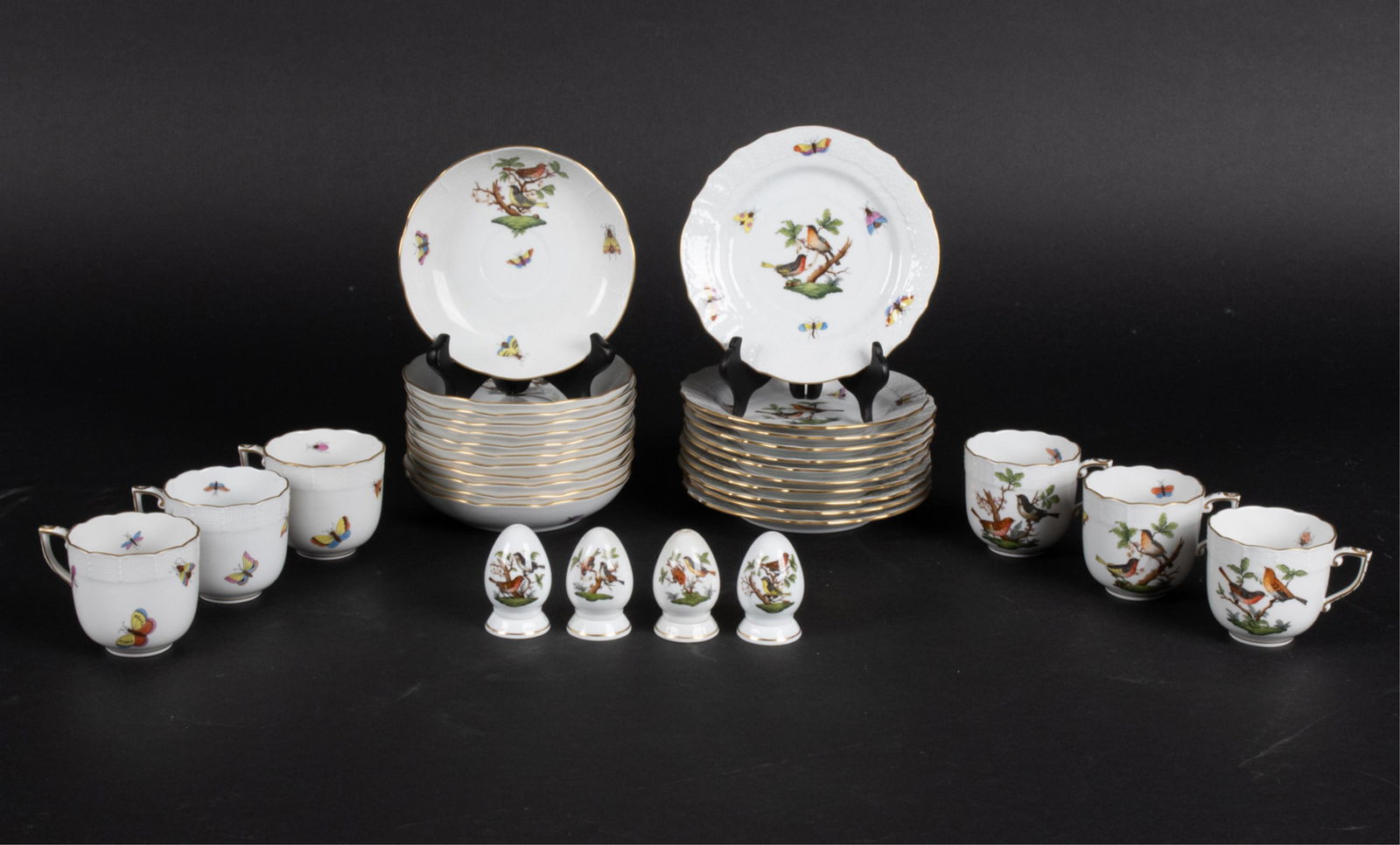 HEREND ROTHSCHILD BIRD PORCELAIN GROUPING (1 of 19)