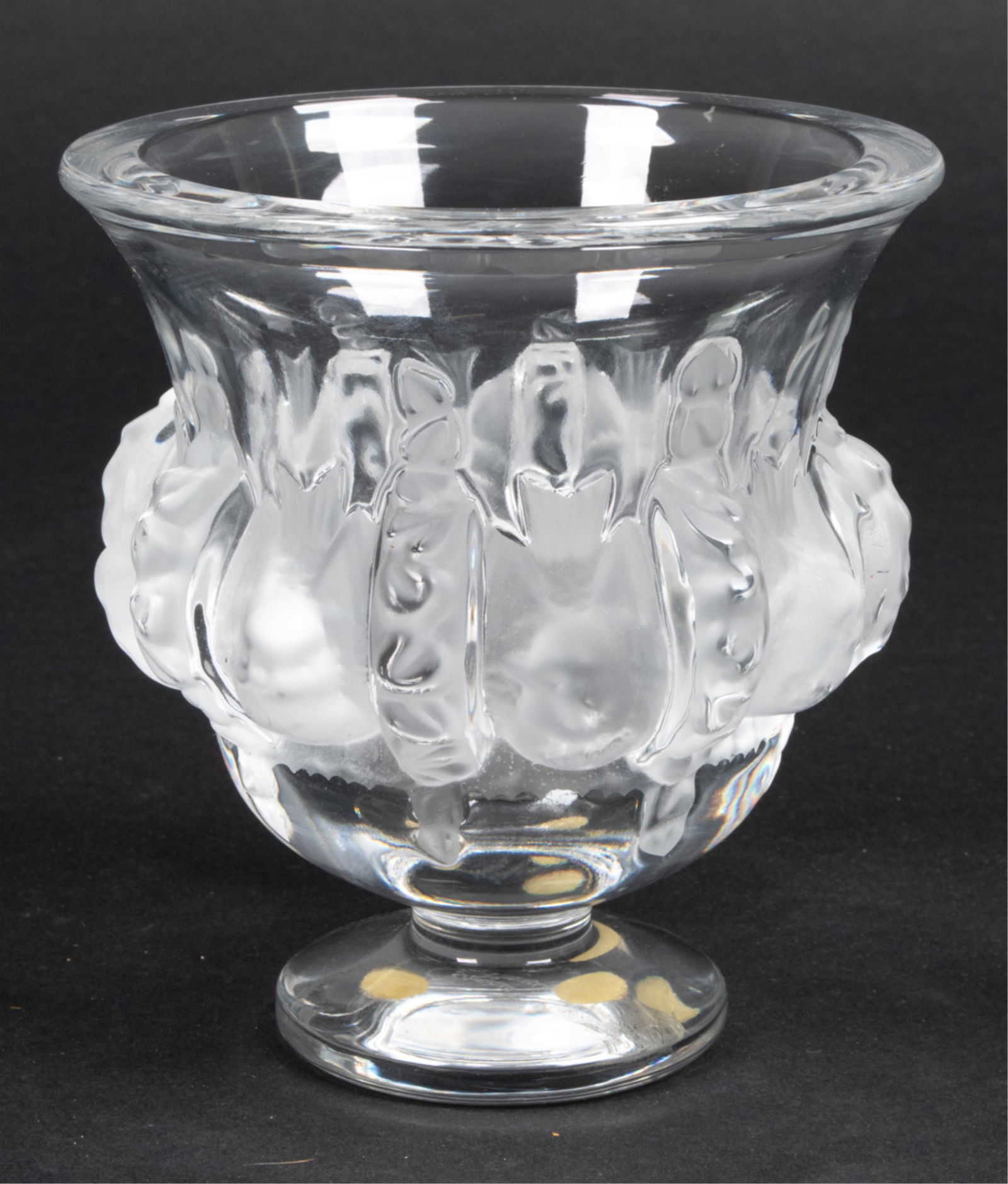 LALIQUE CRYSTAL "DAMPIERRE" PEDESTAL VASE (1 of 12)