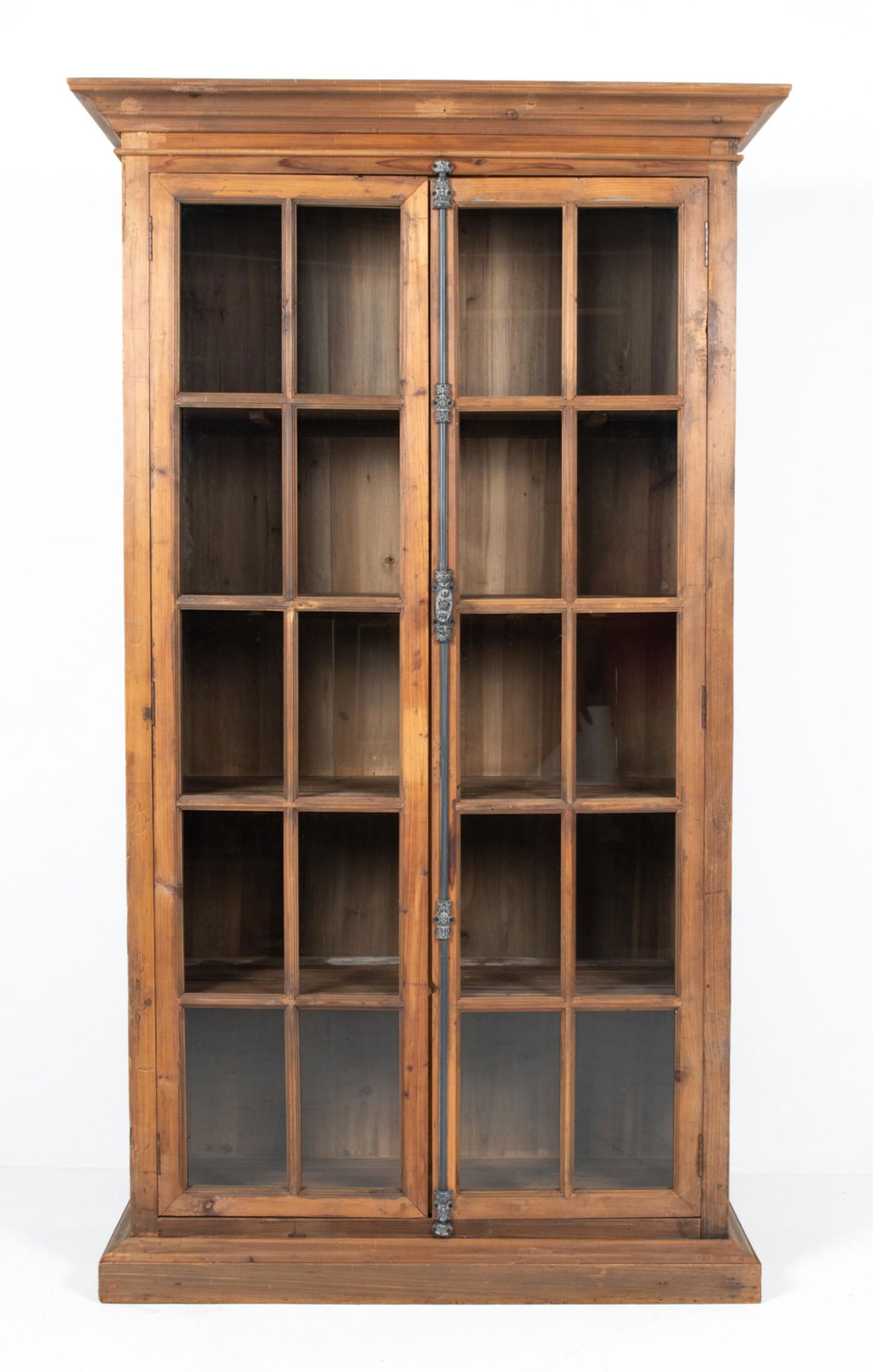 RUSTIC PINE & CEDAR DISPLAY CABINET (1 of 11)