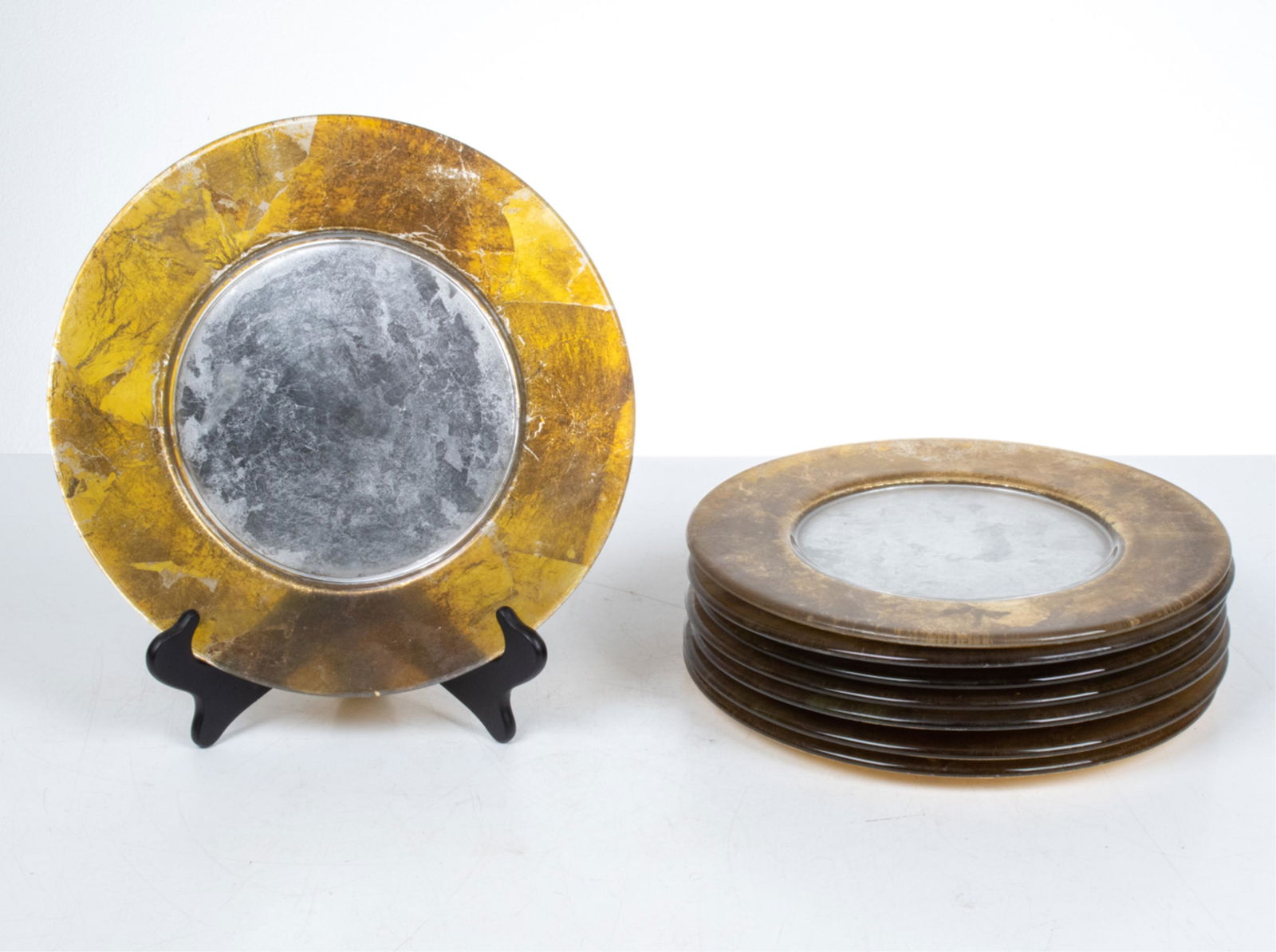 (8) SILVER & GOLD LEAF GILT GLASS CHARGER PLATES (1 of 11)