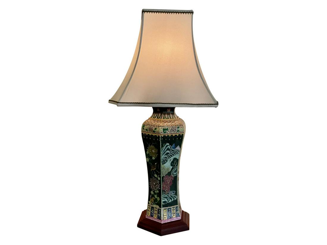 ANTIQUE CHINOISERIE LAMP W/ SILK SHADE (1 of 9)