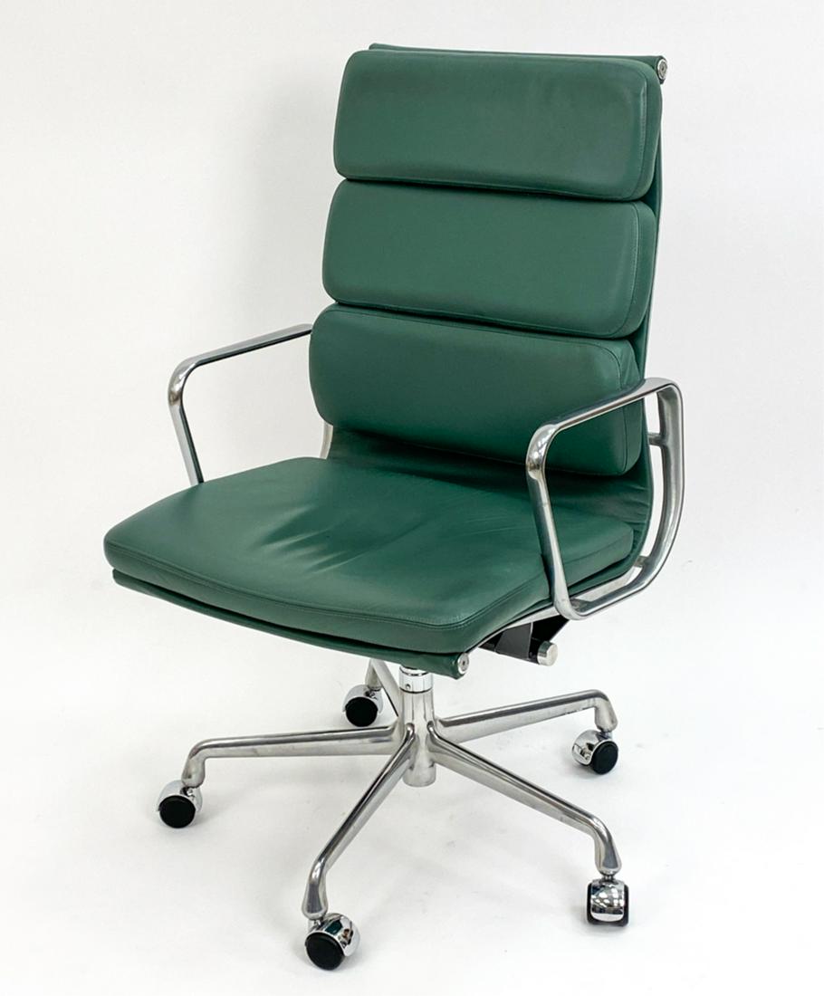 EAMES GREEN SOFT PAD HIGH BACK EXECUTIVE CHAIR (1 of 16)