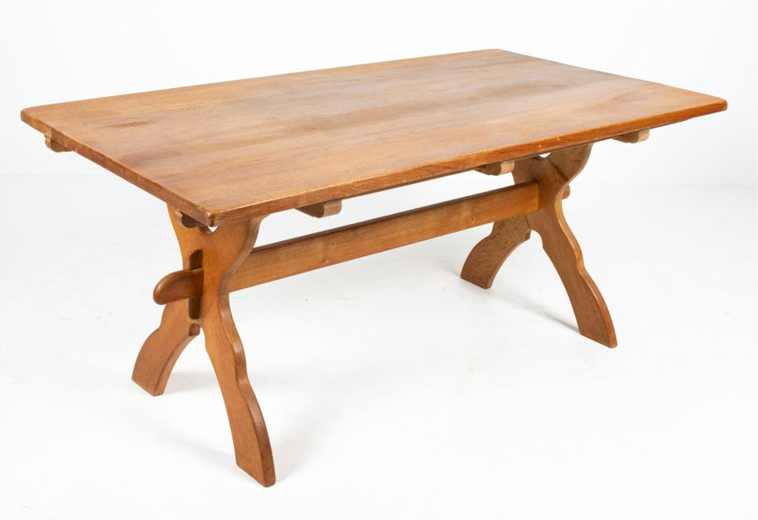 ATTR. HENNING KJAERNULF OAK EXTENSION DINING TABLE (1 of 14)