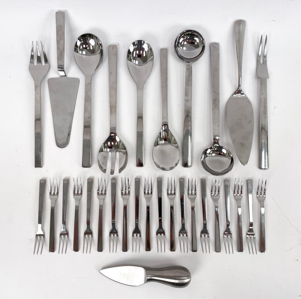 STAINLESS SERVINGWARE INCL. ALESSI, CHRISOFLE (1 of 8)