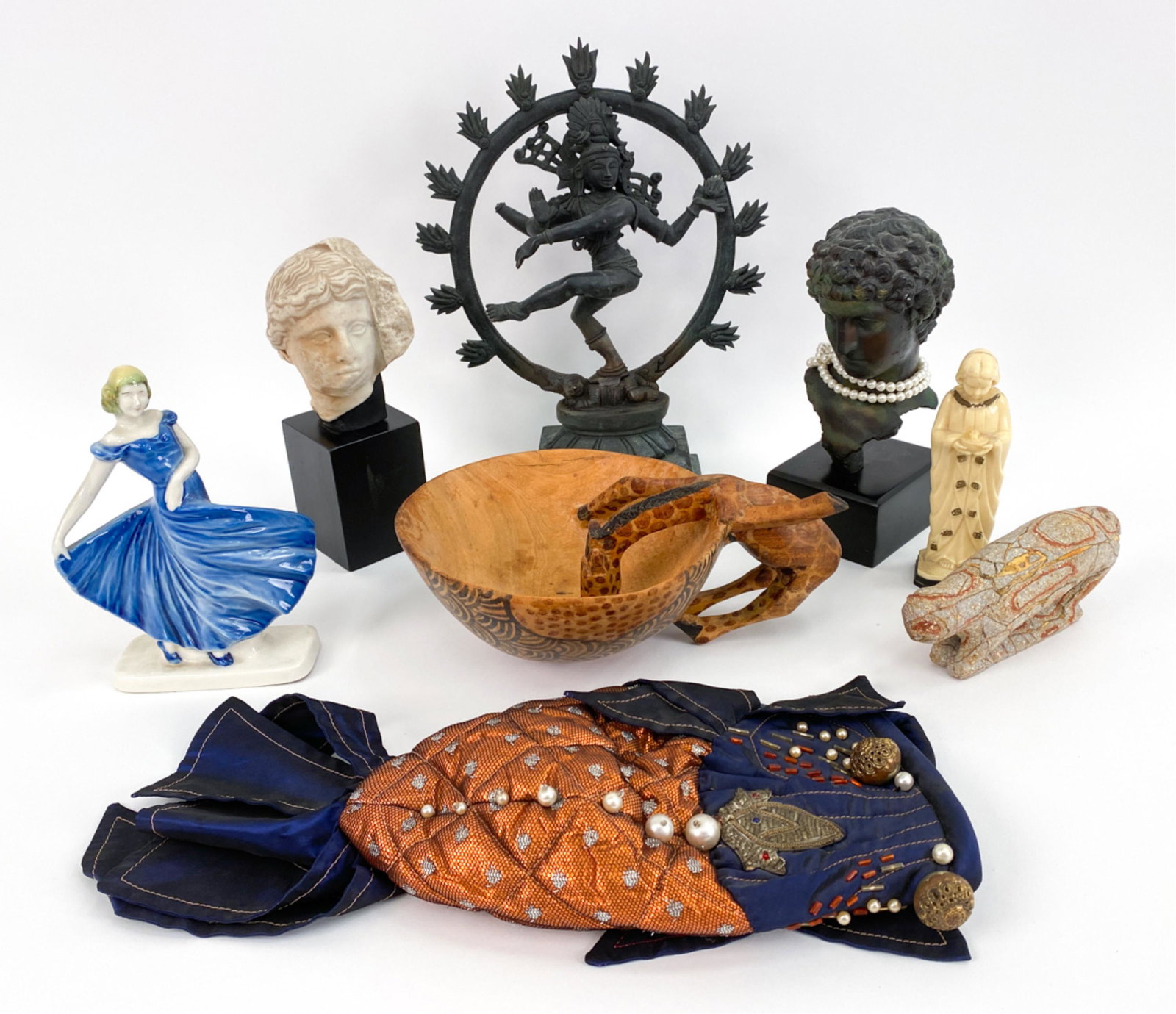 DECORATIVE GROUPING (1 of 17)