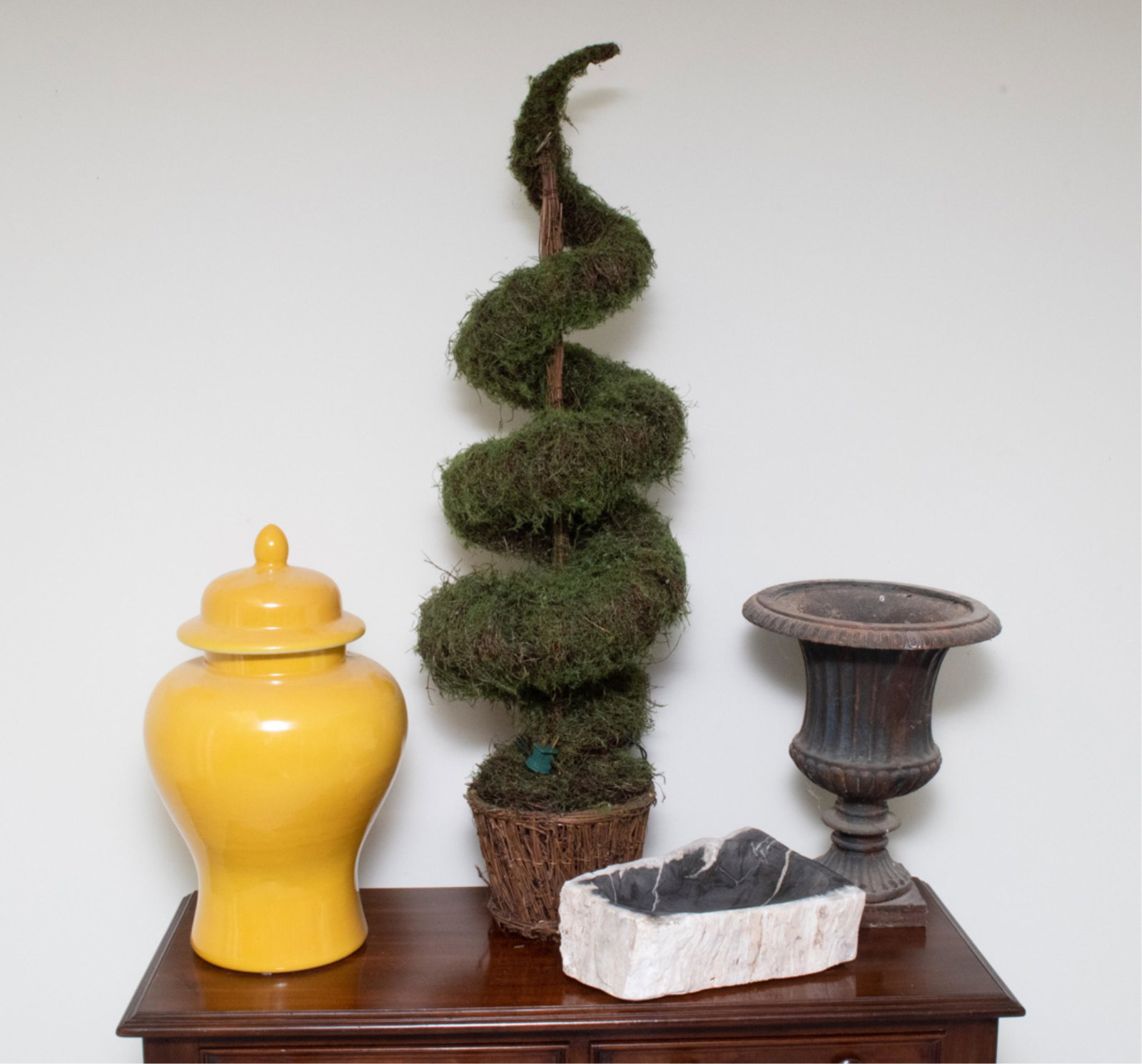 DECORATIVE GROUPING (1 of 1)