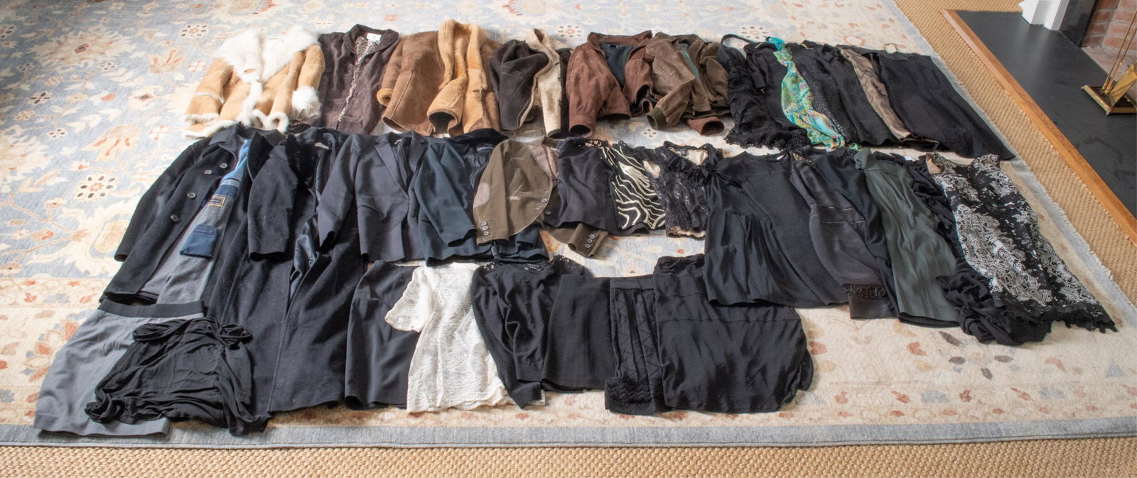 LARGE GROUPING OF COATS & OUTERWEAR, S-XL (1 of 1)