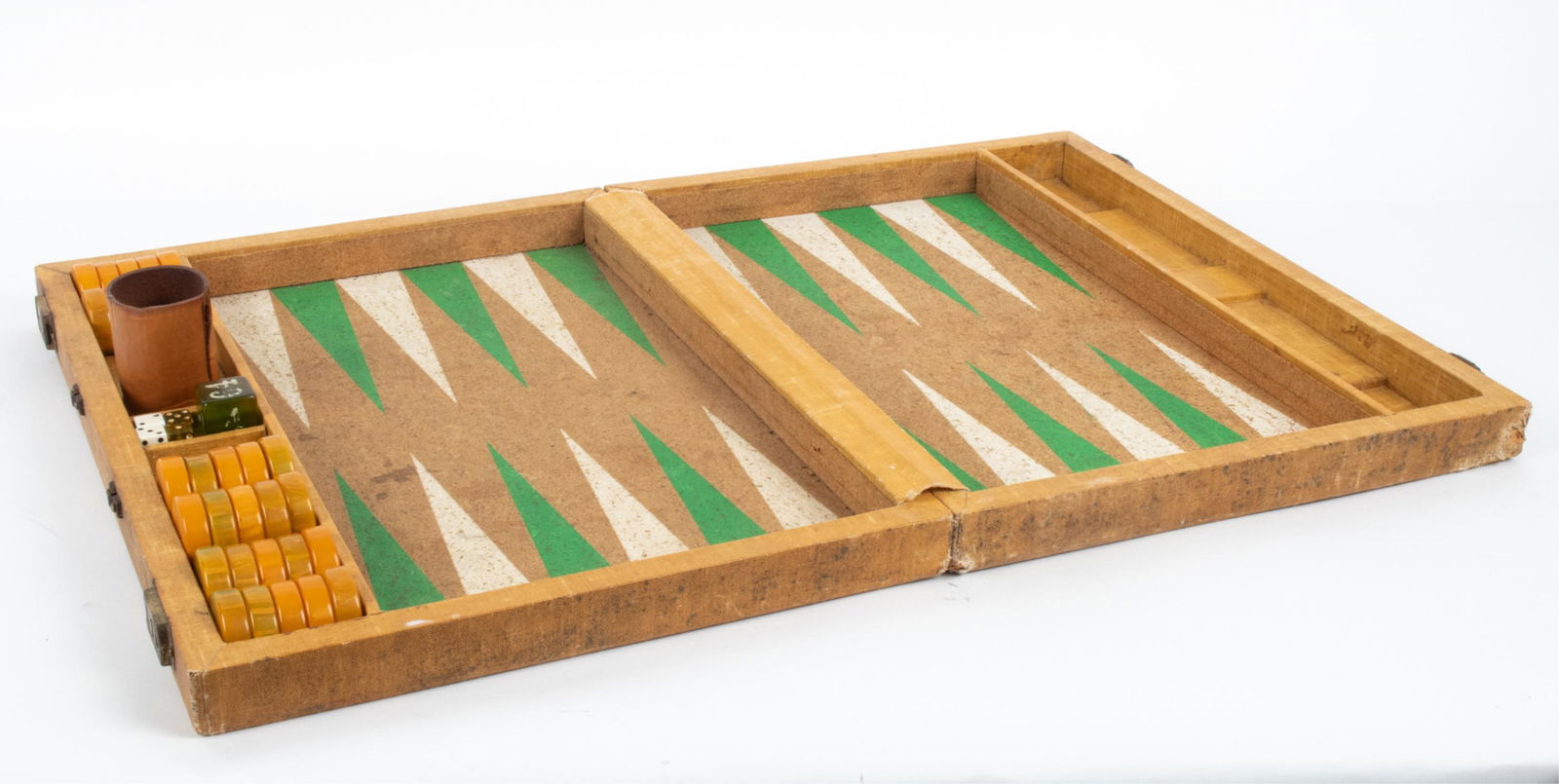 VINTAGE CRISLOID BAKELITE CATALIN BACKGAMMON SET (1 of 9)